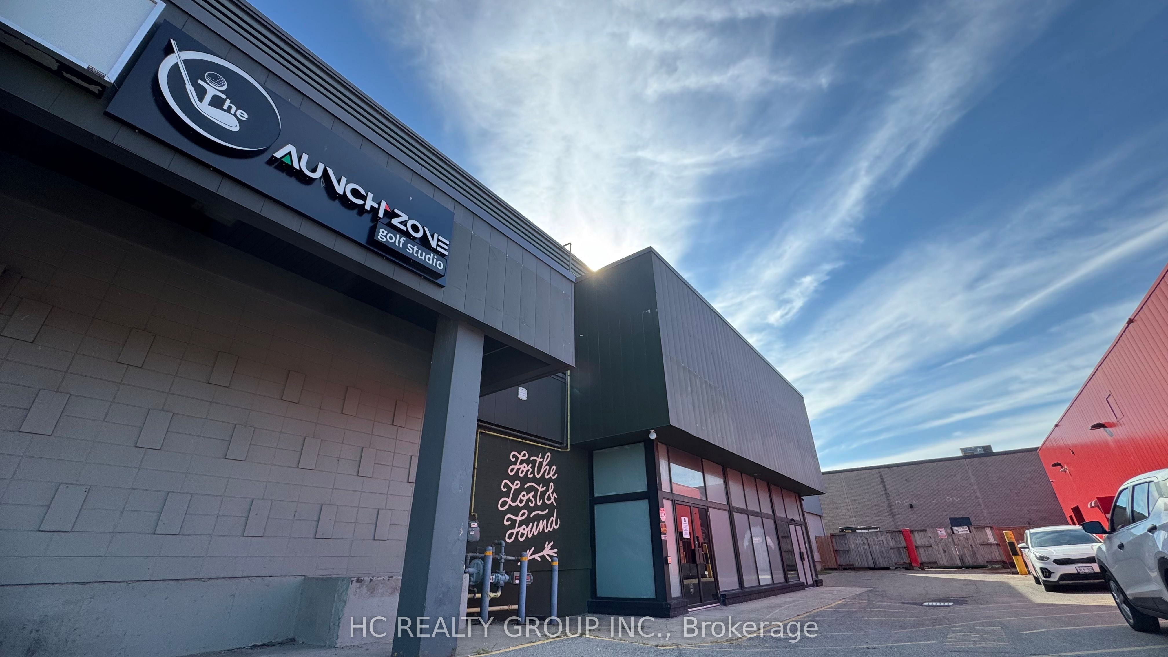 370 Ontario St Property Photo 1