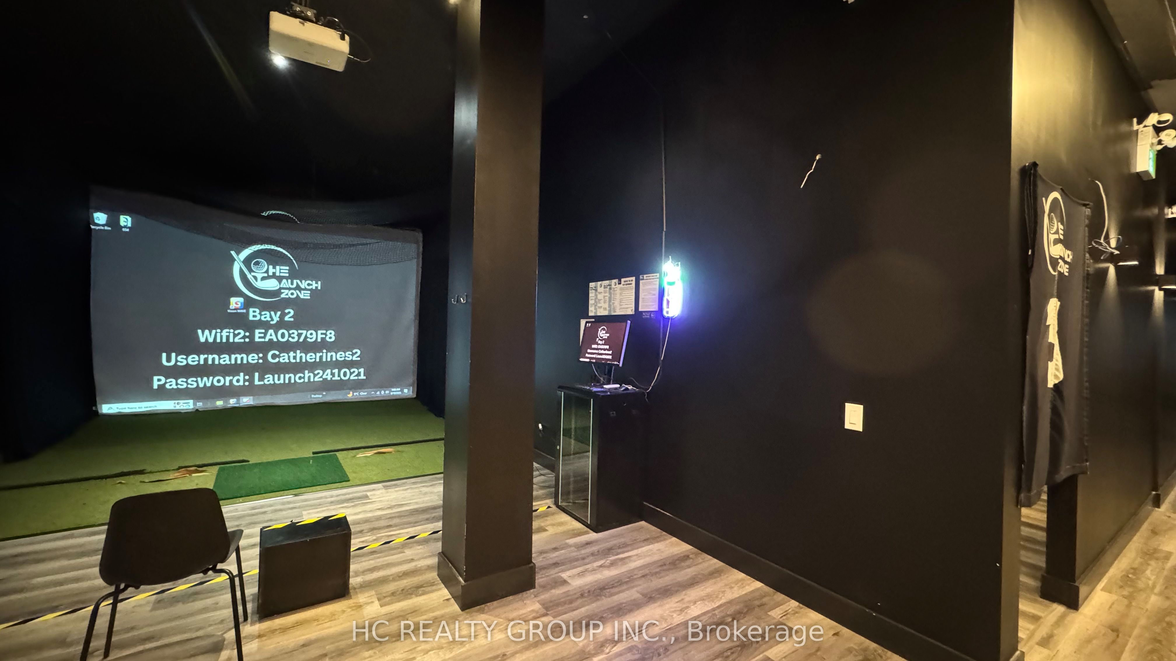 370 Ontario St Property Photo 3