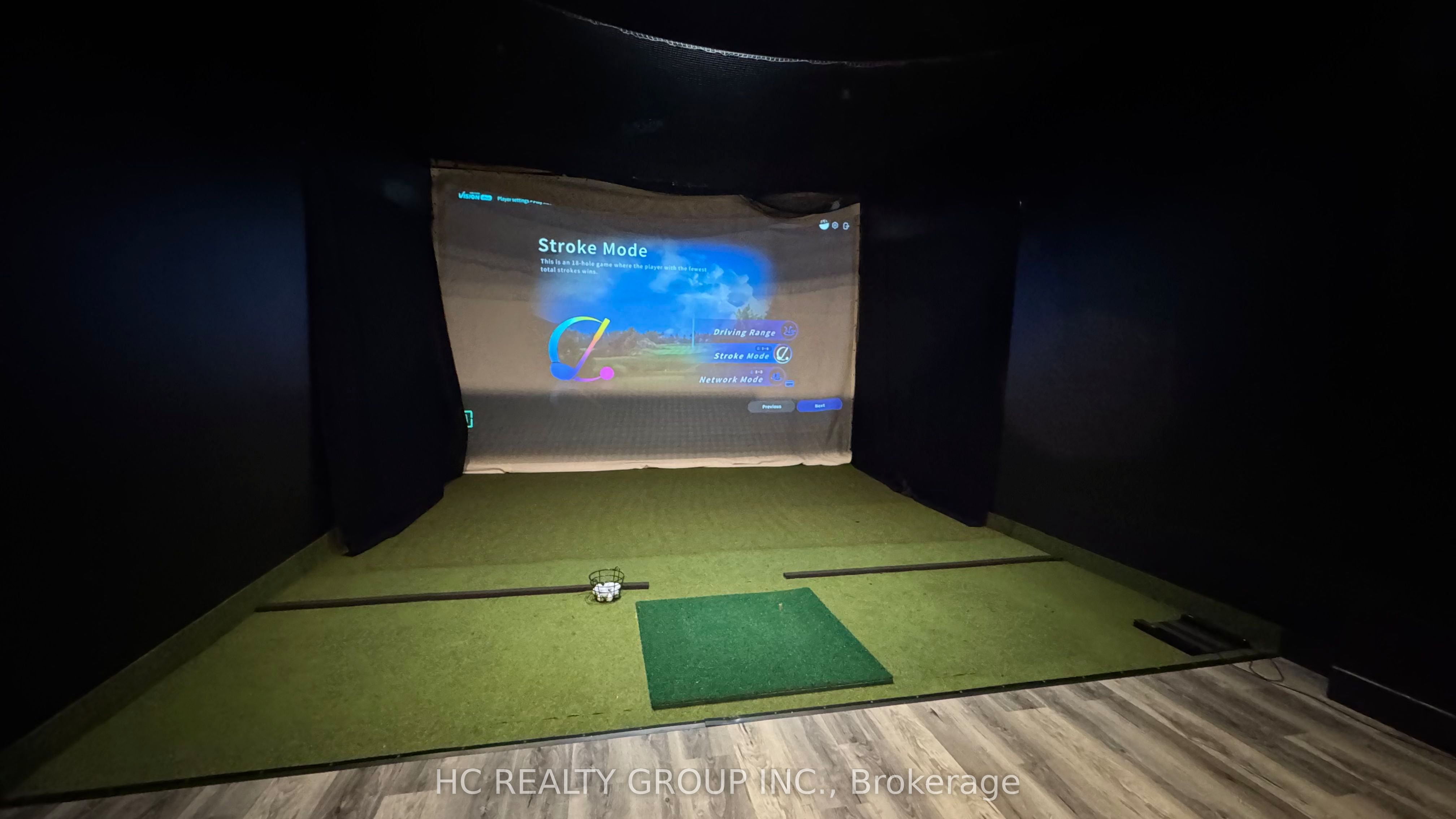 370 Ontario St Property Photo 6