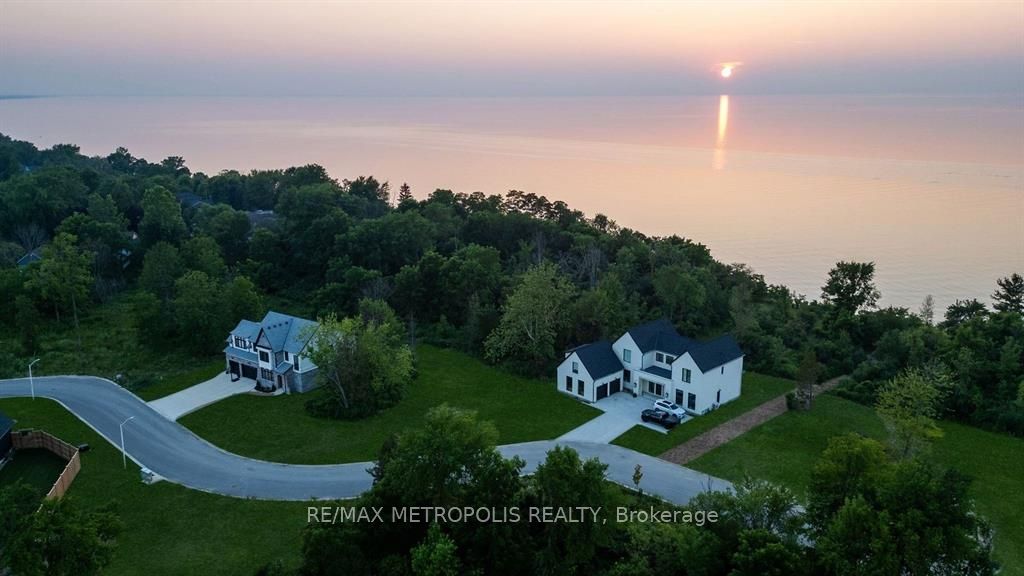 7049 Blue Coasts Heights Property Photo 12