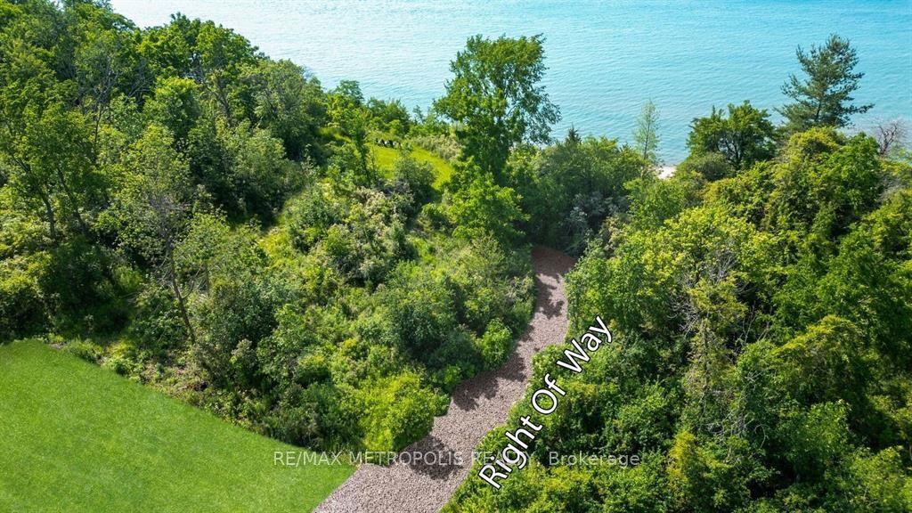 7049 Blue Coasts Heights Property Photo 15