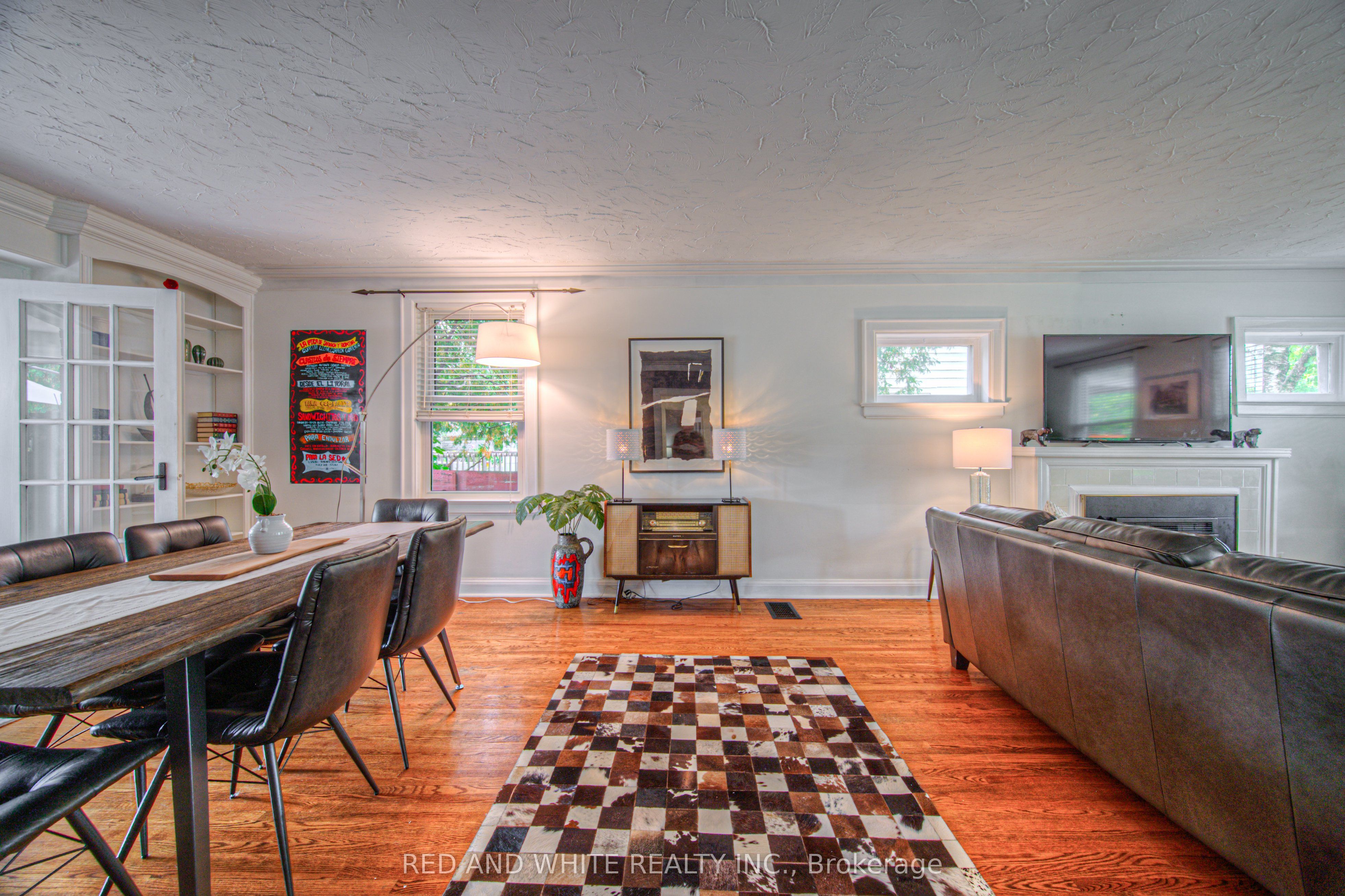 305 Main Street Property Photo 13