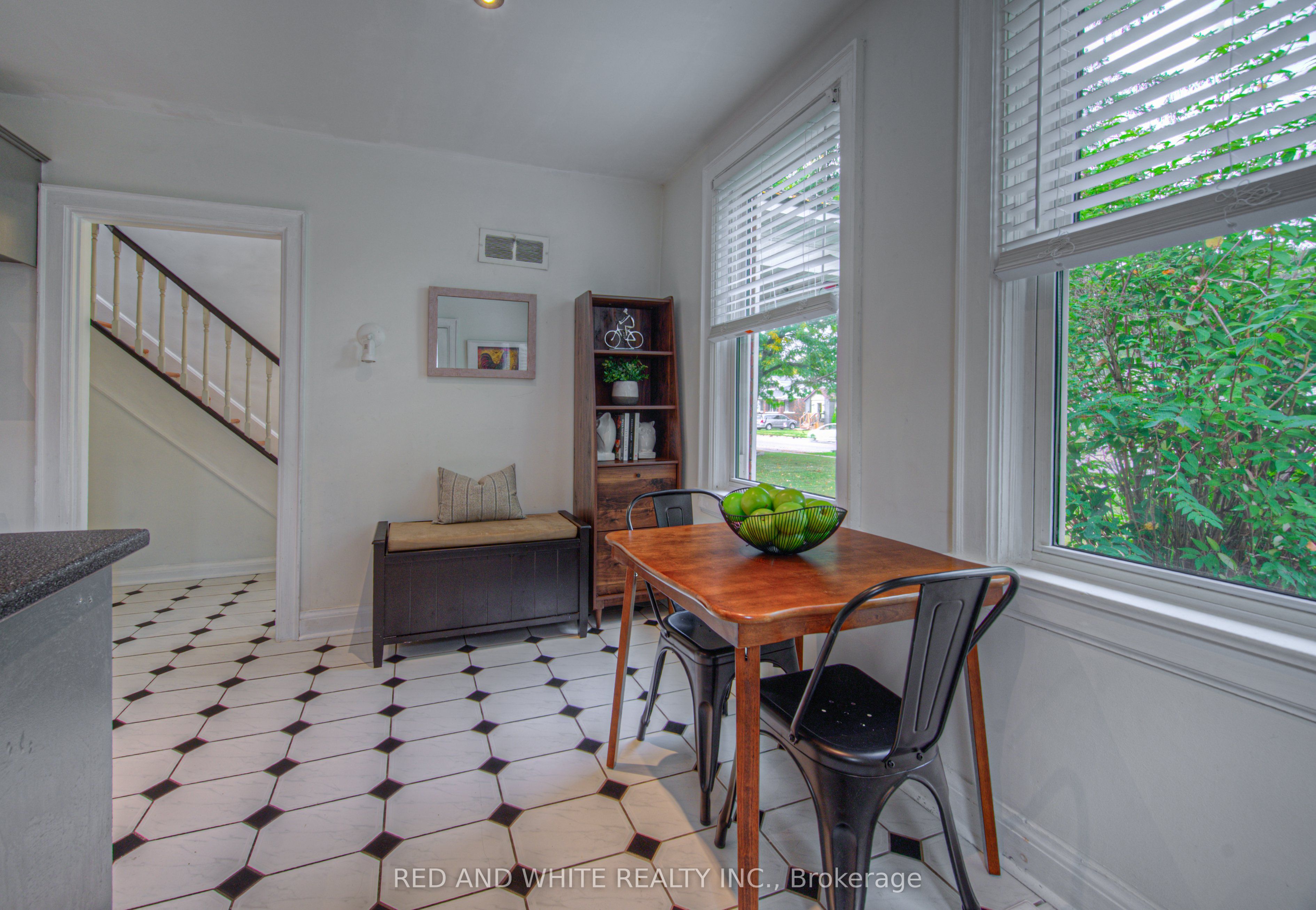 305 Main Street Property Photo 26