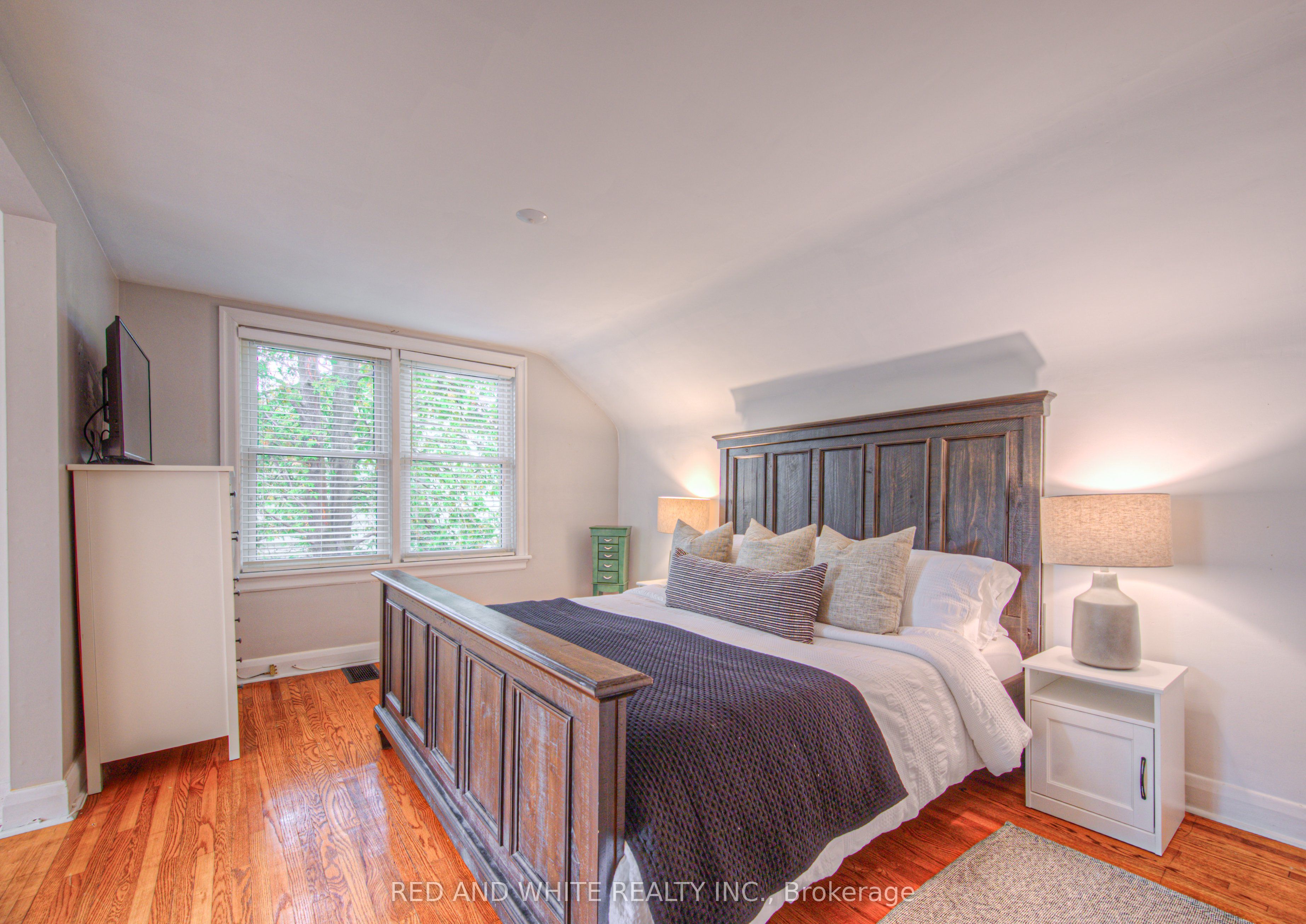 305 Main Street Property Photo 30