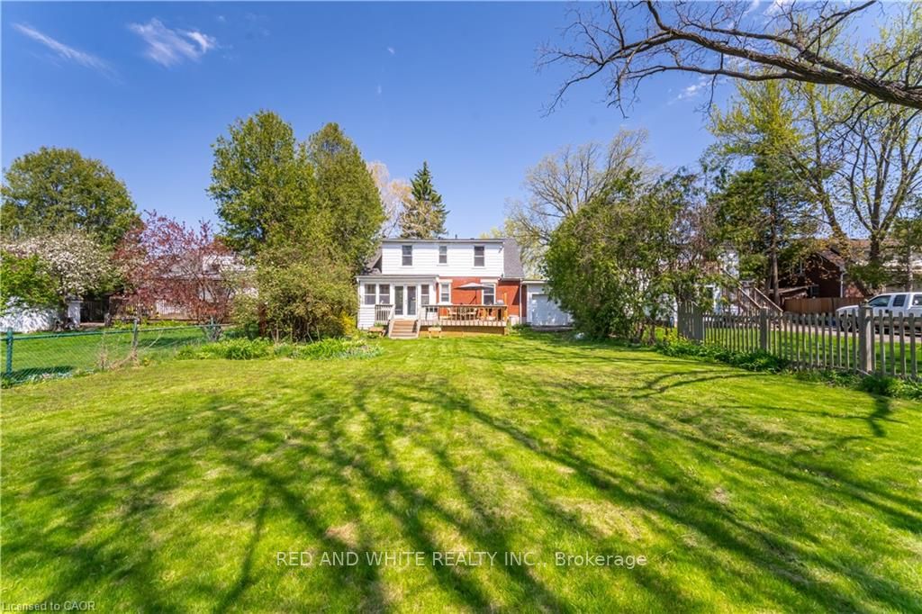 305 Main Street Property Photo 45