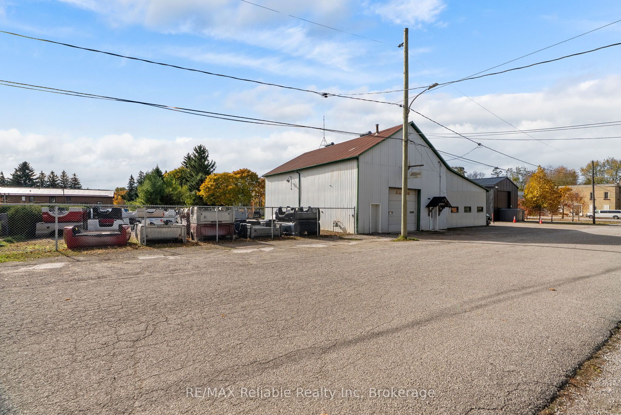 6991 Raglan Street Property Photo 14