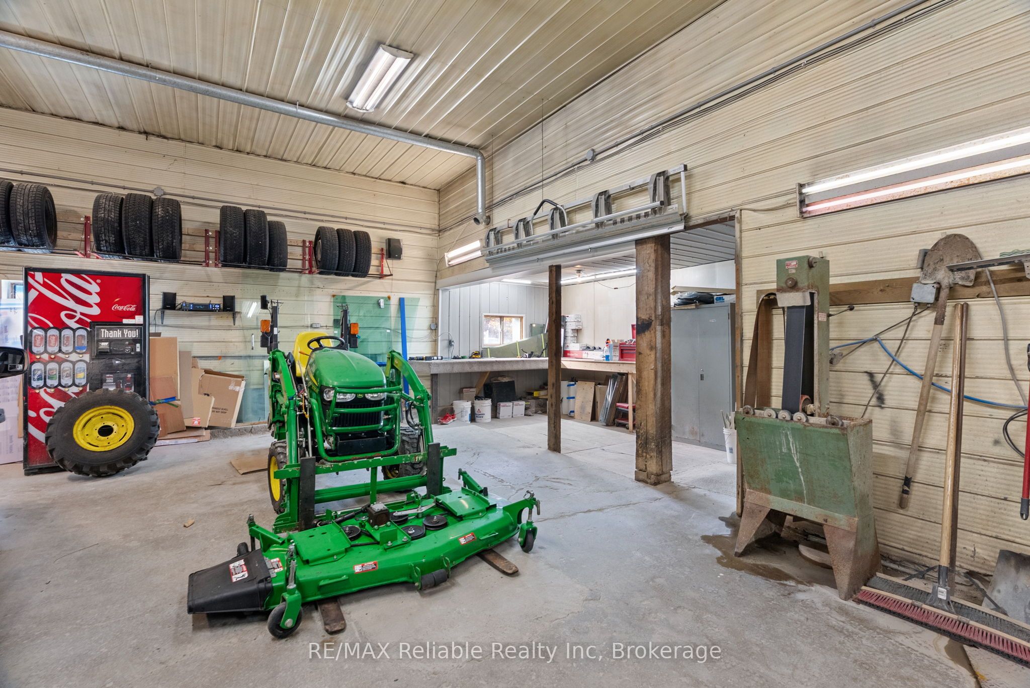 6991 Raglan Street Property Photo 18