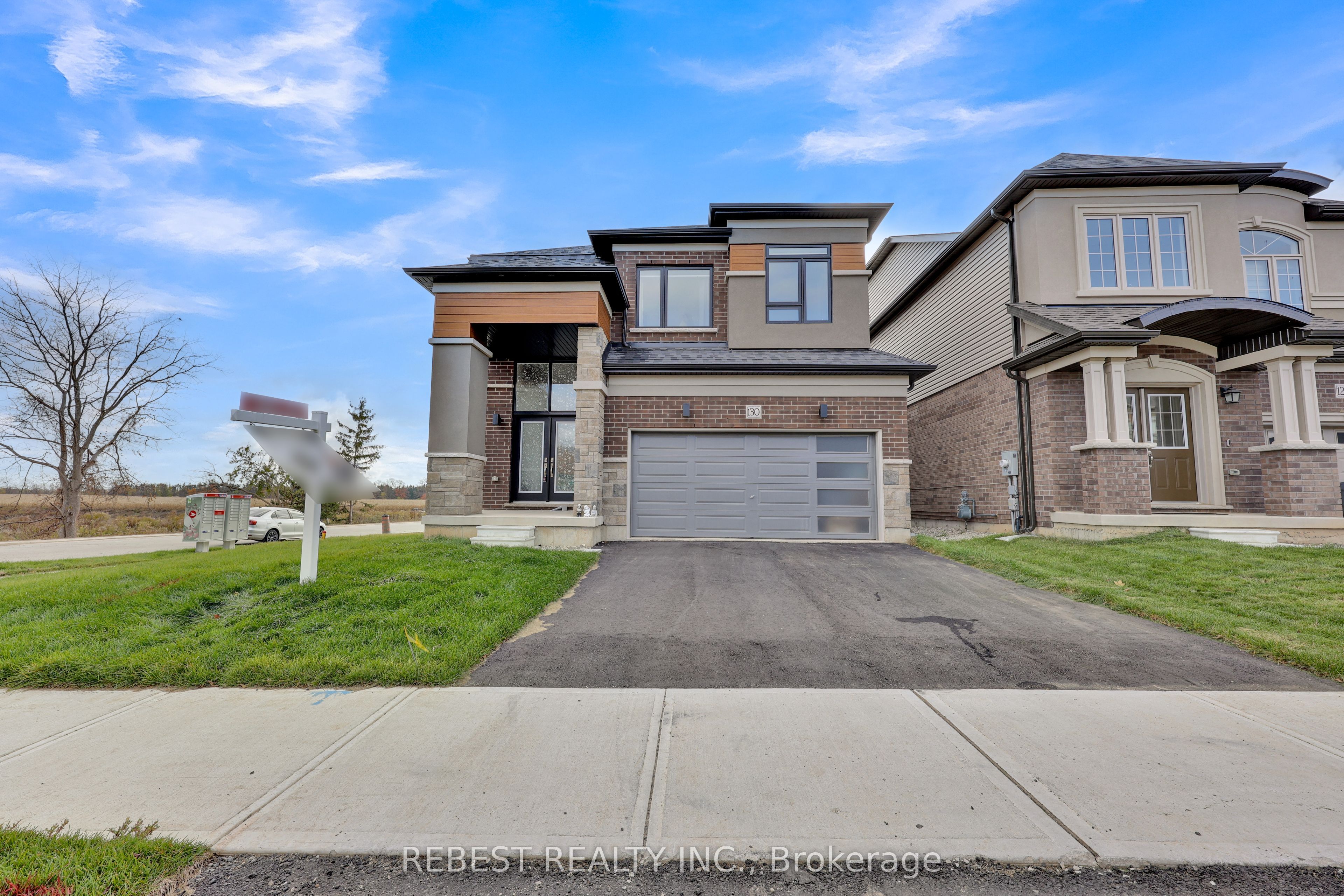 130 Hitchman Street Property Photo 4