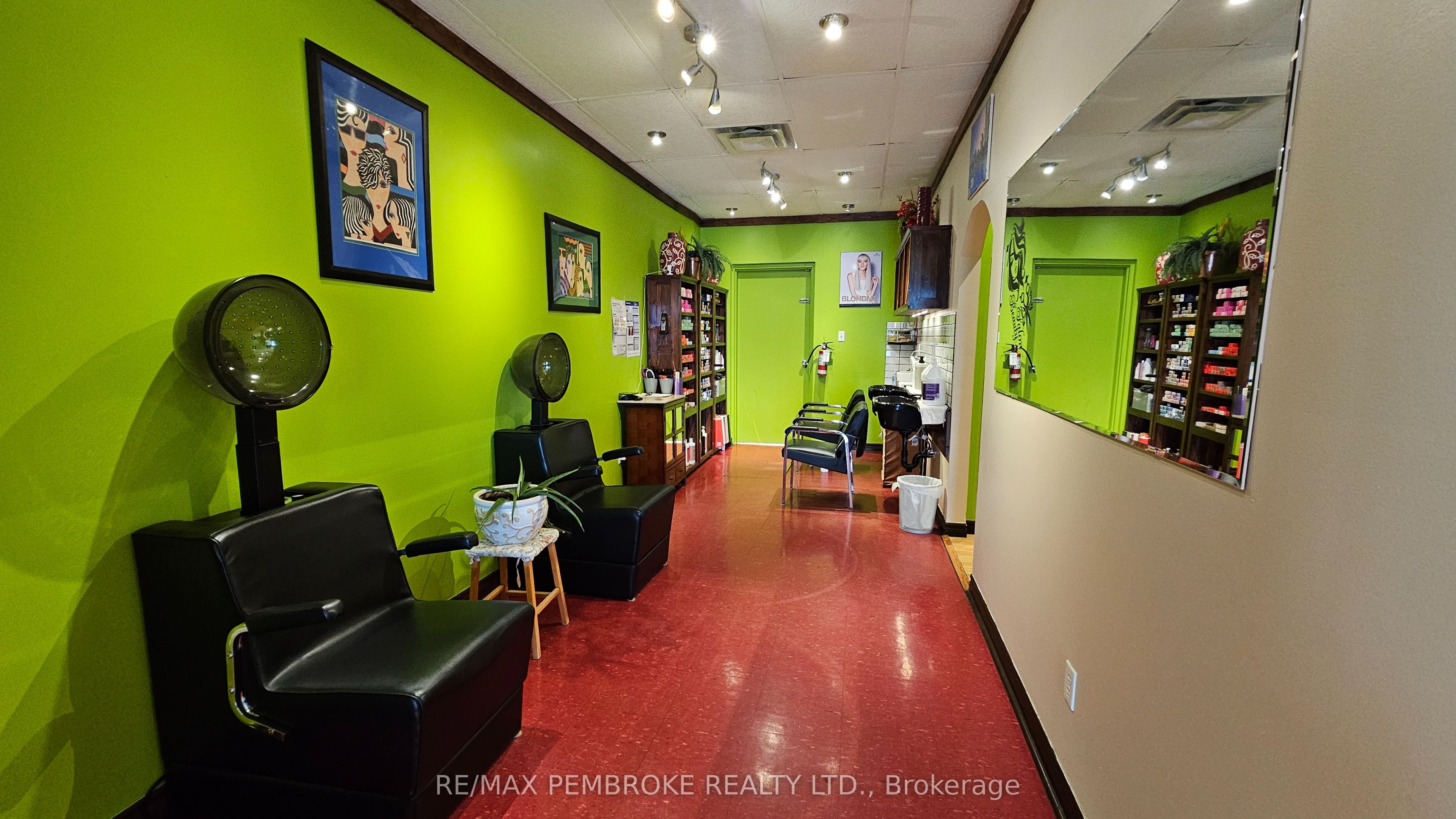 3468 Petawawa Boulevard C Property Photo 8