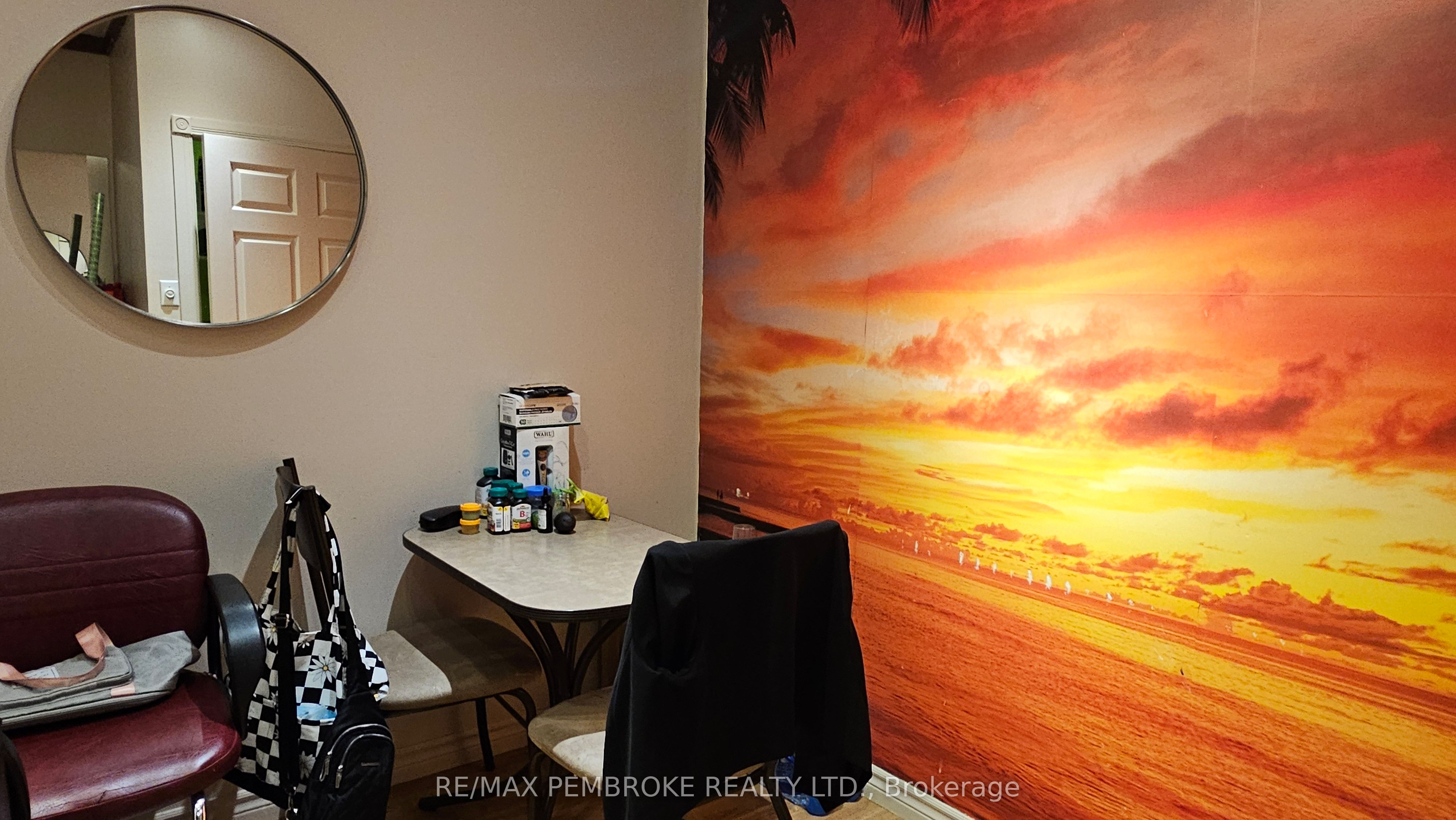 3468 Petawawa Boulevard C Property Photo 10