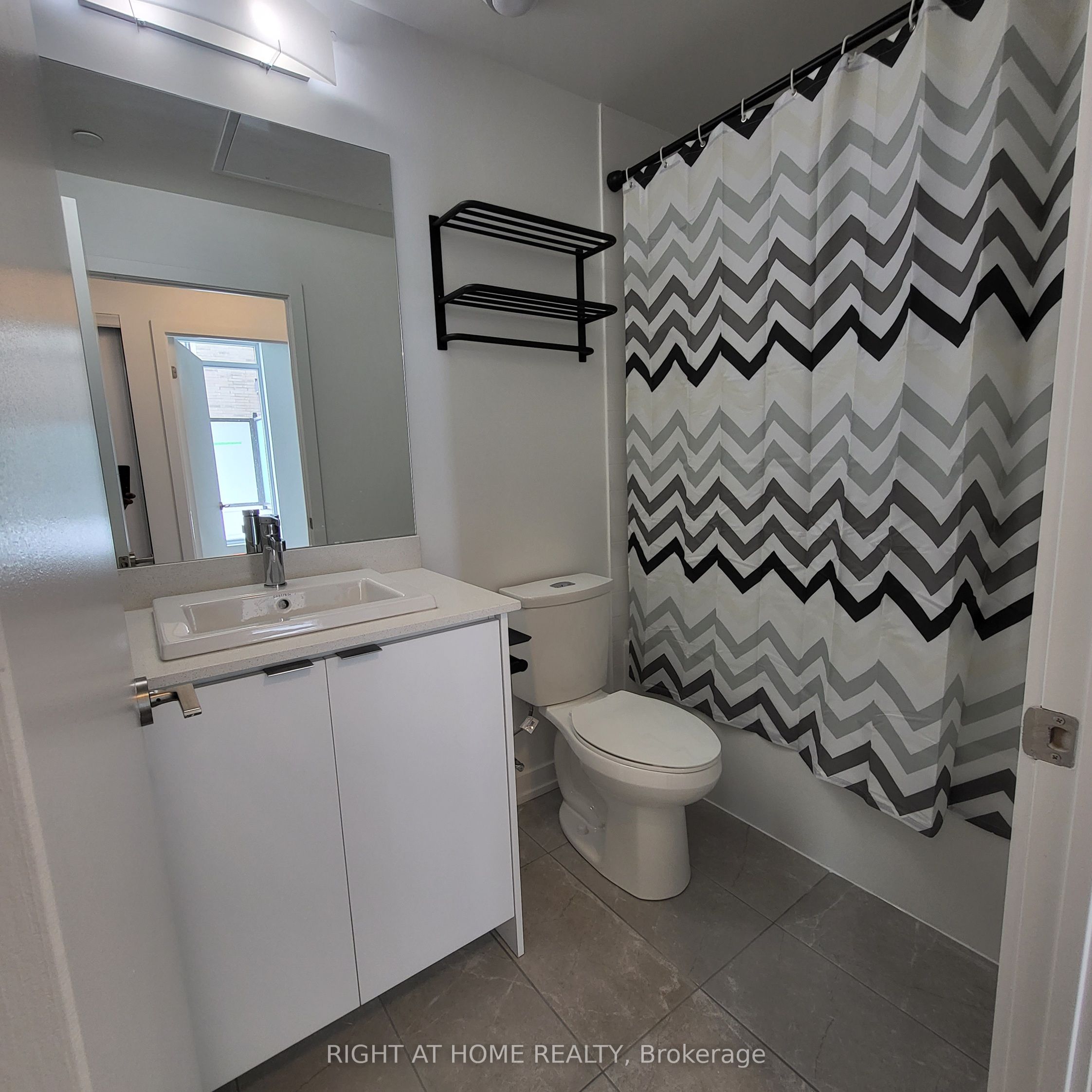 55 Duke Street W 218 Property Photo 13