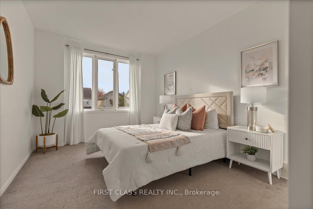 724 Angler Way Property Photo 13