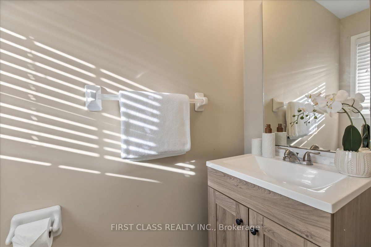 724 Angler Way Property Photo 20