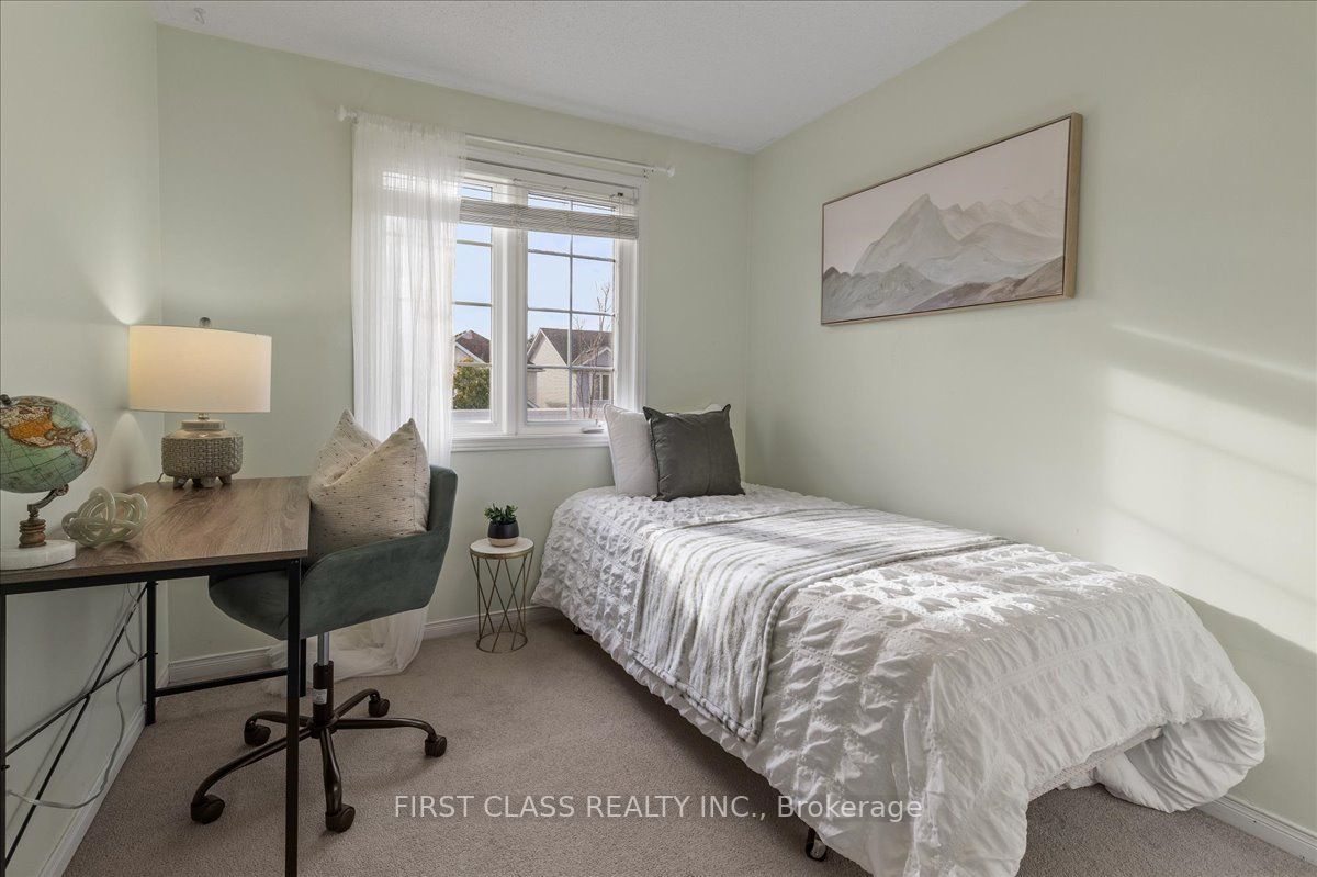 724 Angler Way Property Photo 21