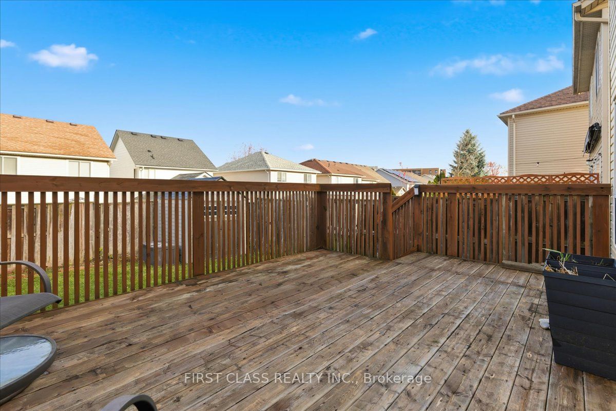 724 Angler Way Property Photo 27