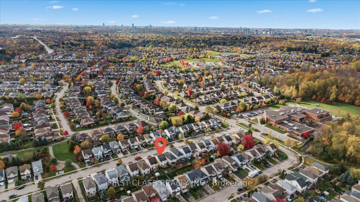 724 Angler Way Property Photo 35