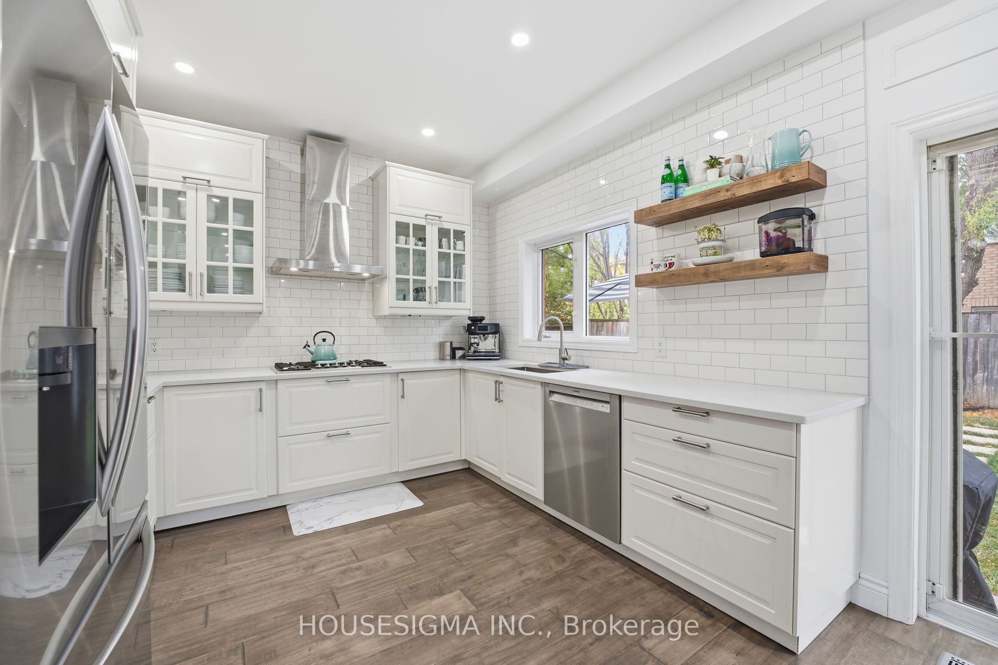 92 Glenmeadow Crescent Property Photo 9