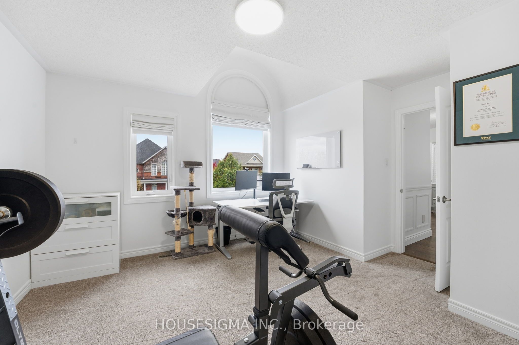 92 Glenmeadow Crescent Property Photo 20