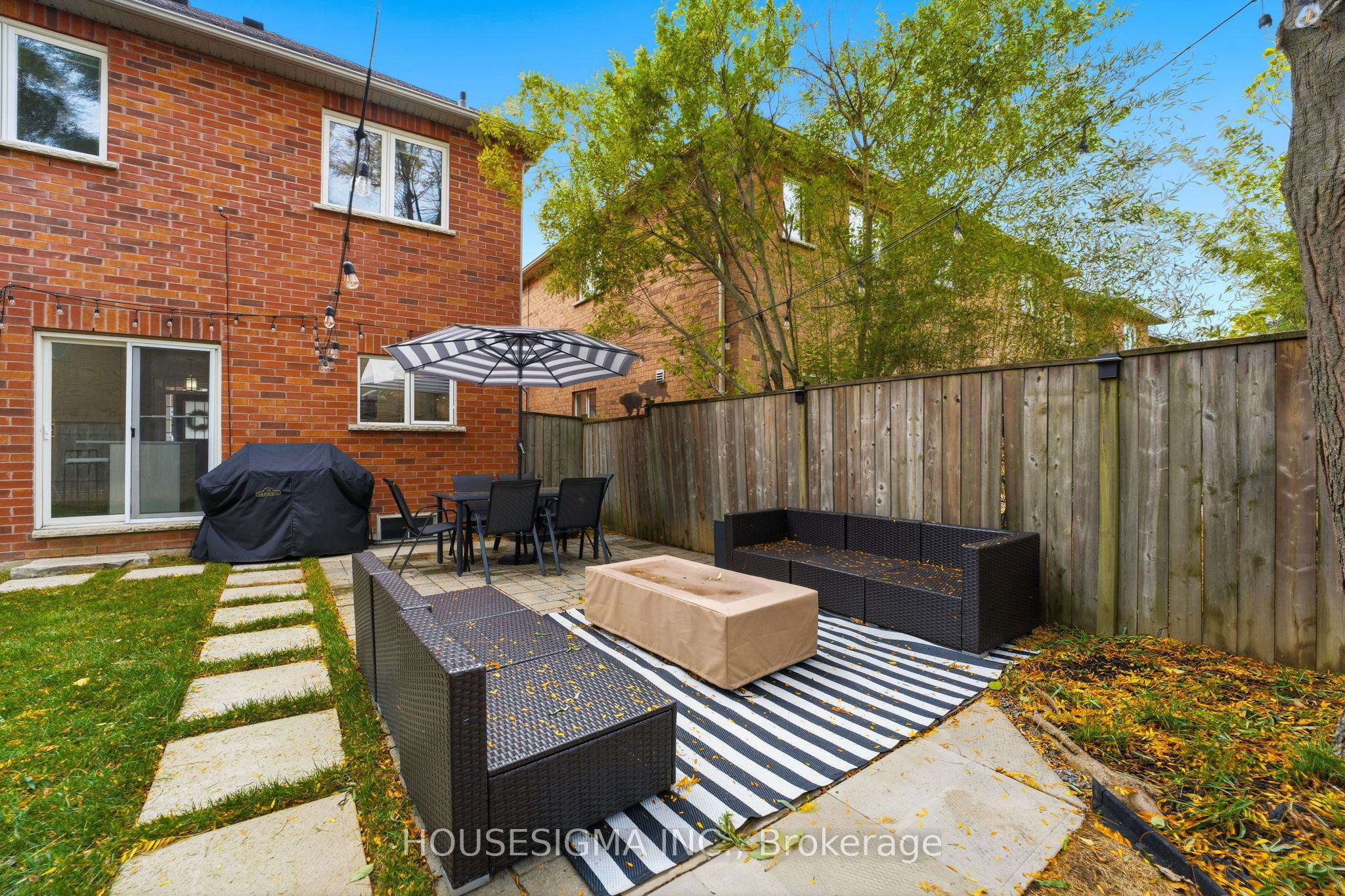 92 Glenmeadow Crescent Property Photo 27