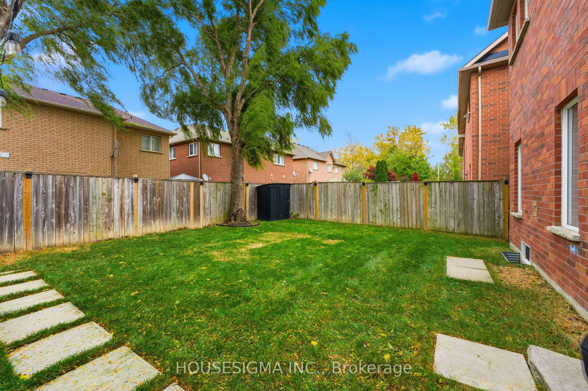 92 Glenmeadow Crescent Property Photo 29