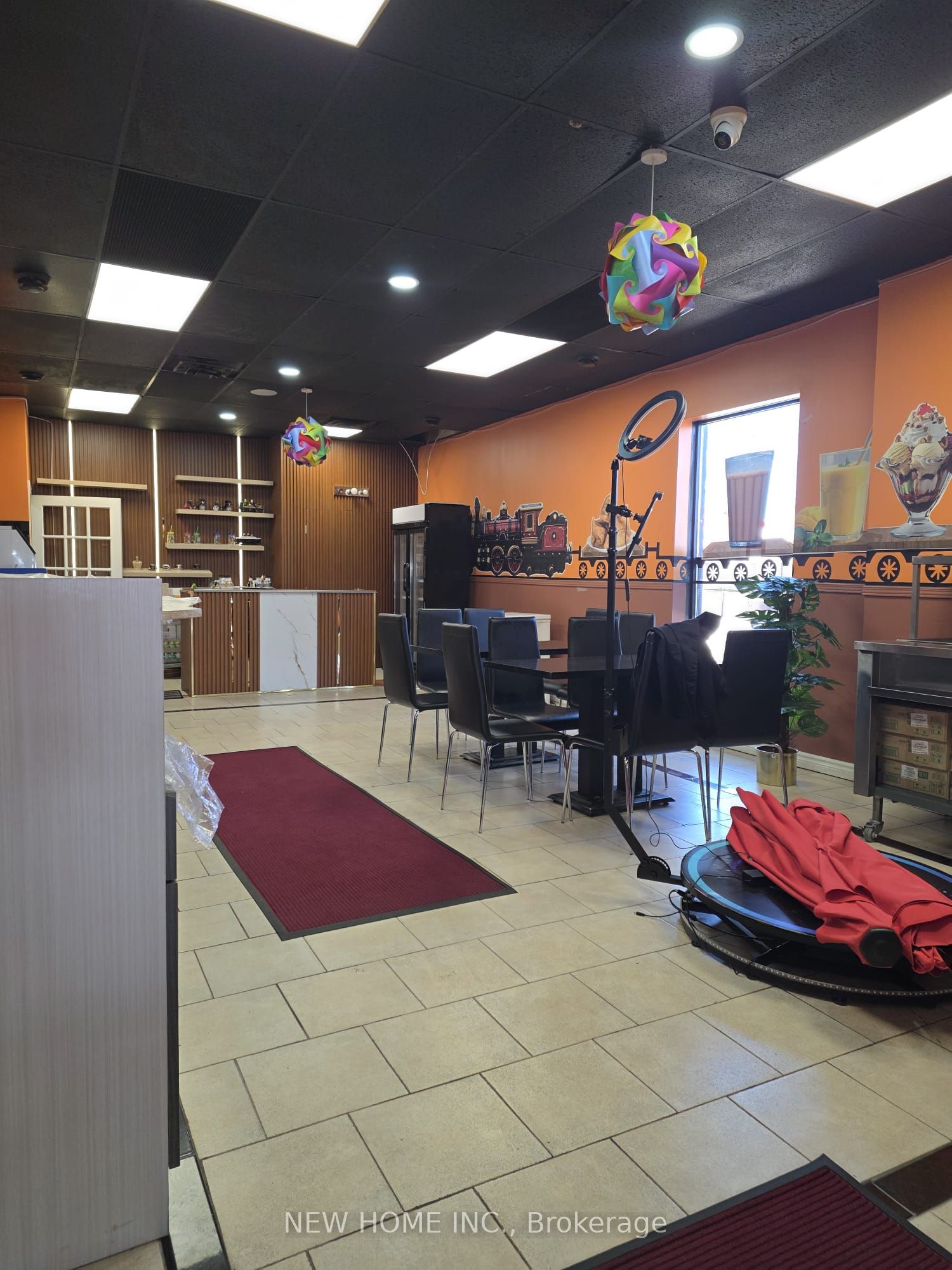 1001 Langs Drive 10 & 11 Property Photo 2