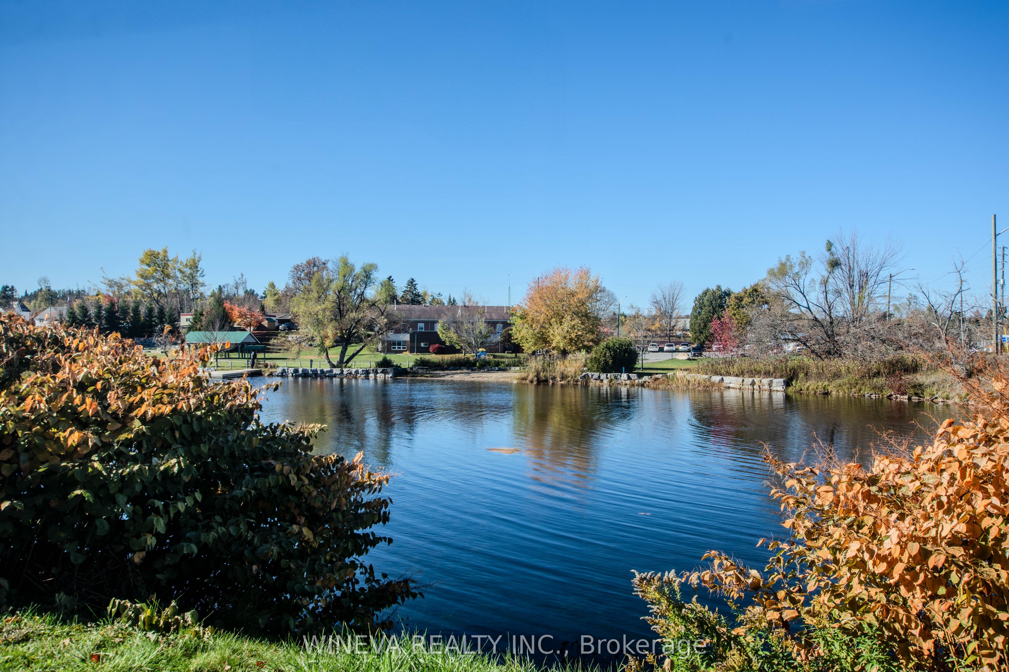 2 Albert Street Property Photo 7