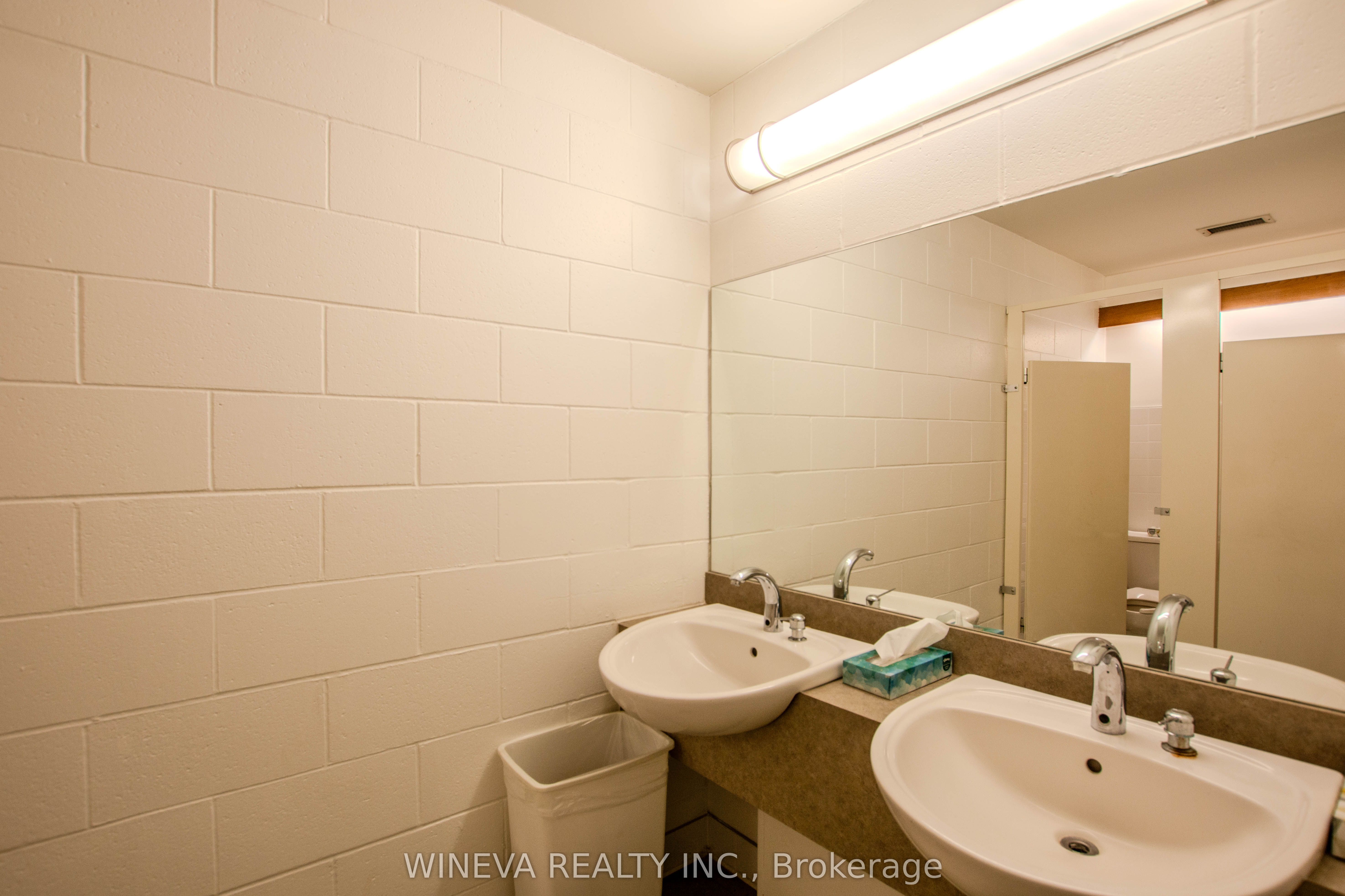 2 Albert Street Property Photo 31