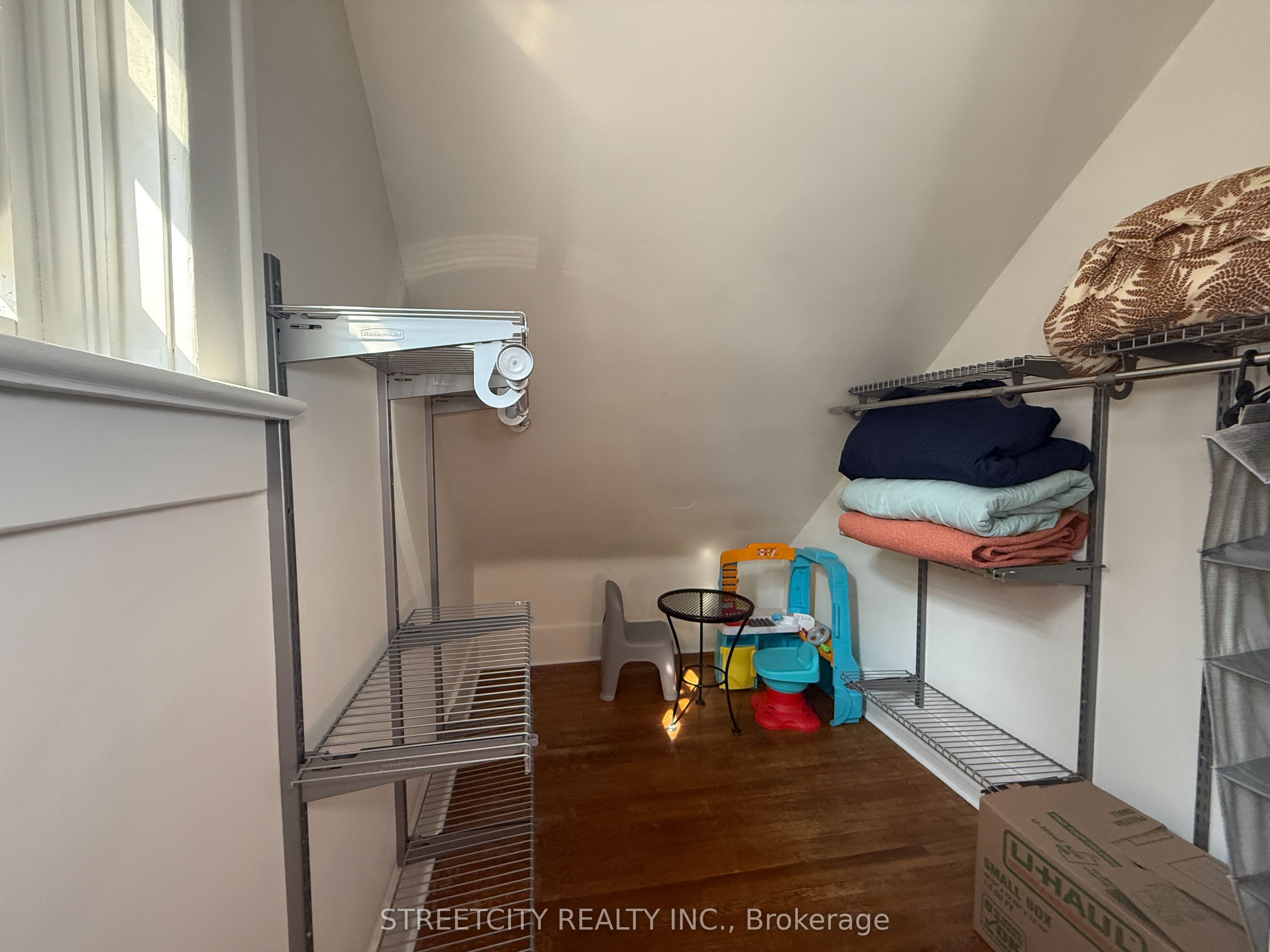 127 Fleming Street Property Photo 14
