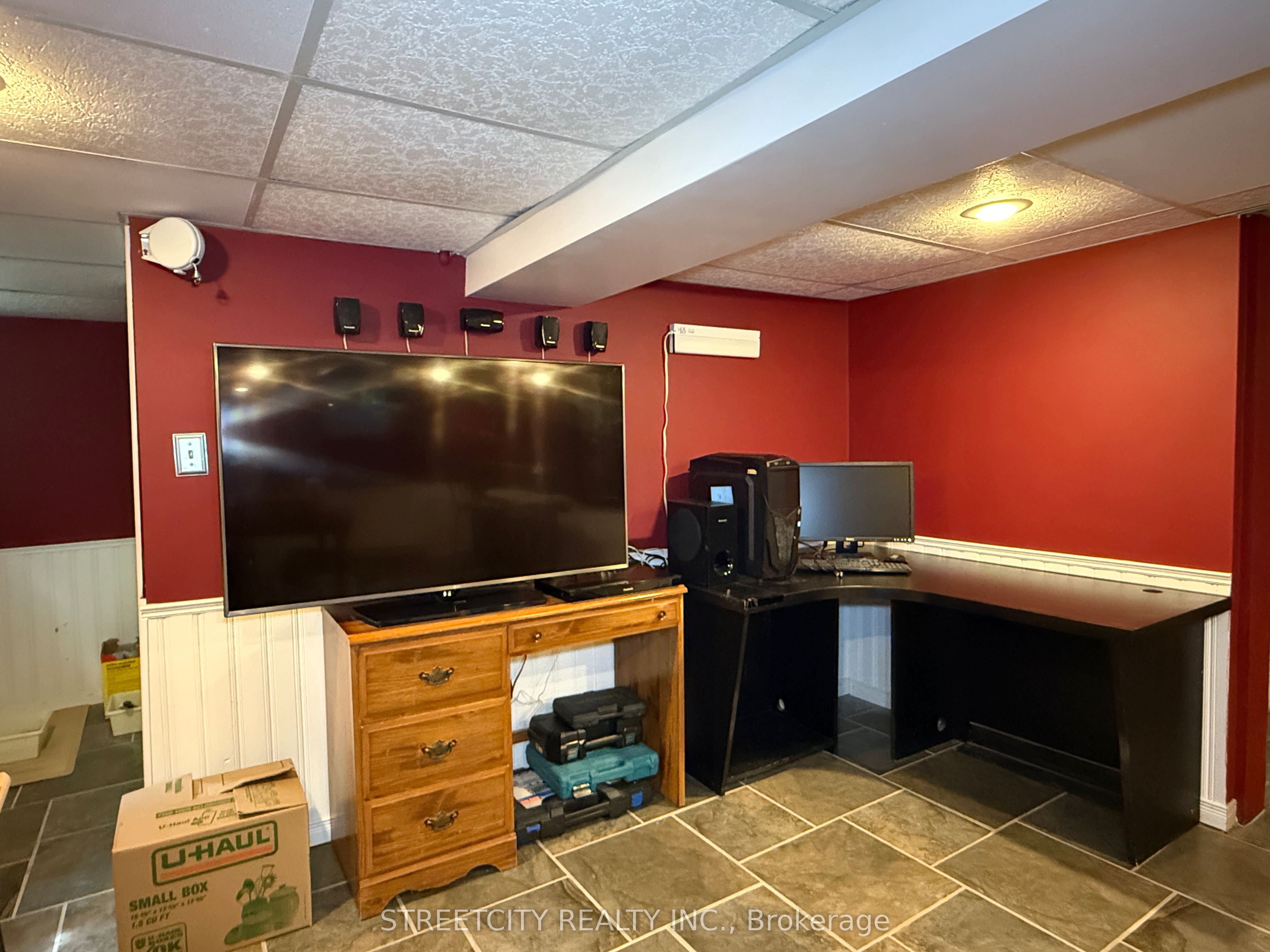 127 Fleming Street Property Photo 22