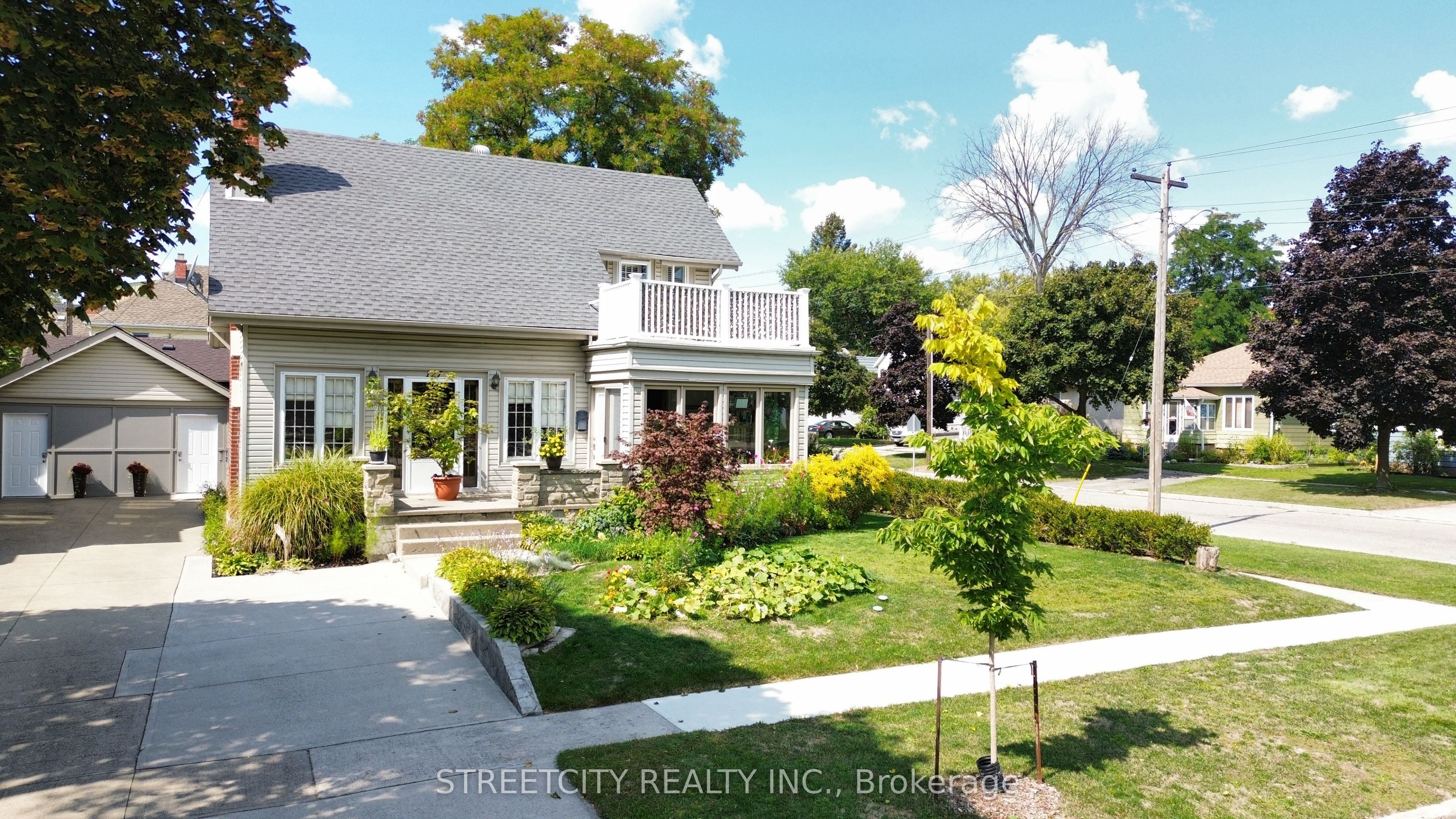 127 Fleming Street Property Photo 32