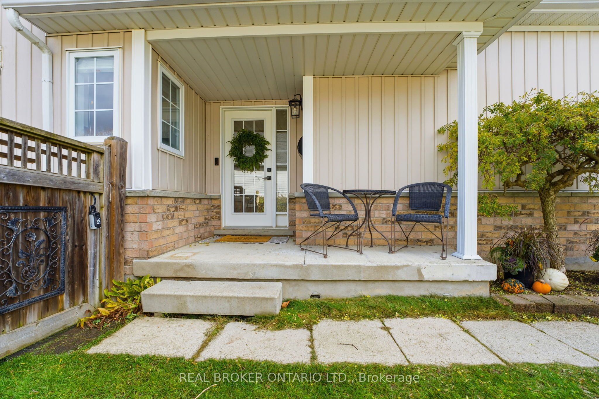 58 Porchlight Drive Property Photo 3