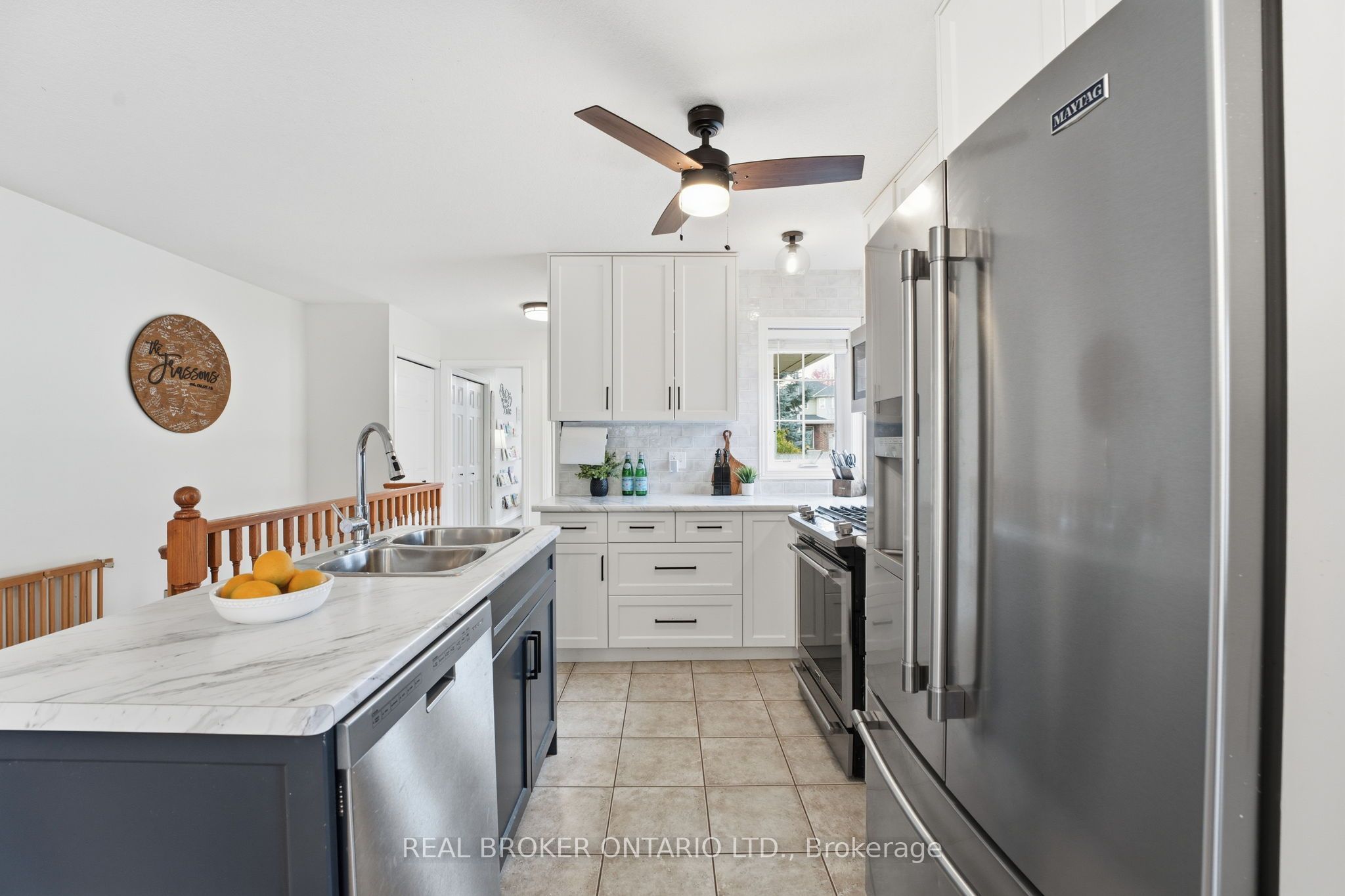 58 Porchlight Drive Property Photo 7