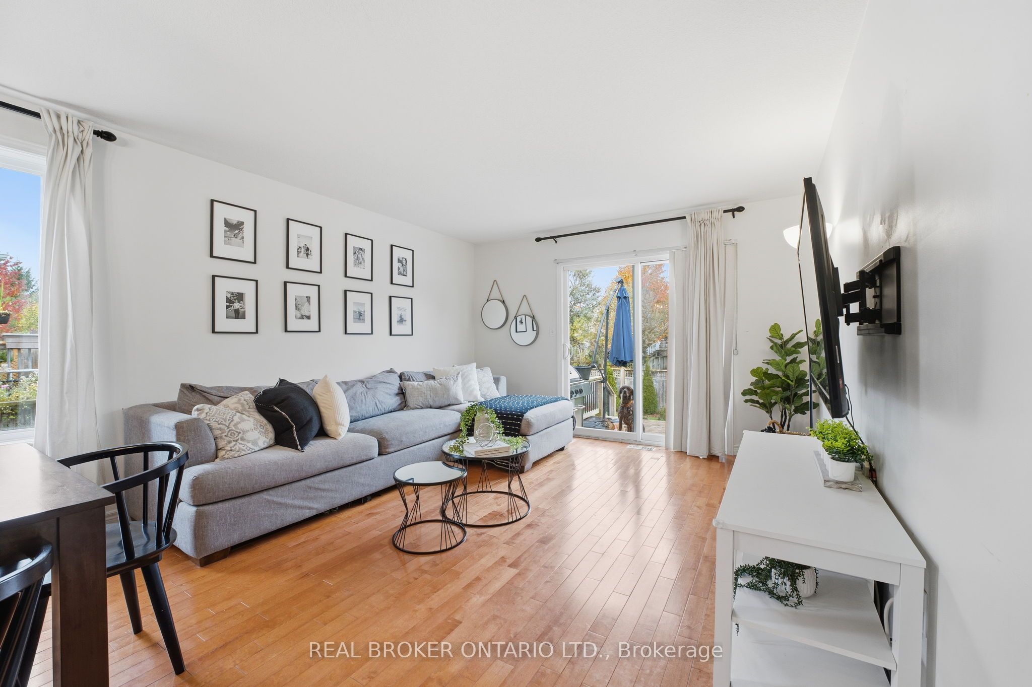 58 Porchlight Drive Property Photo 11