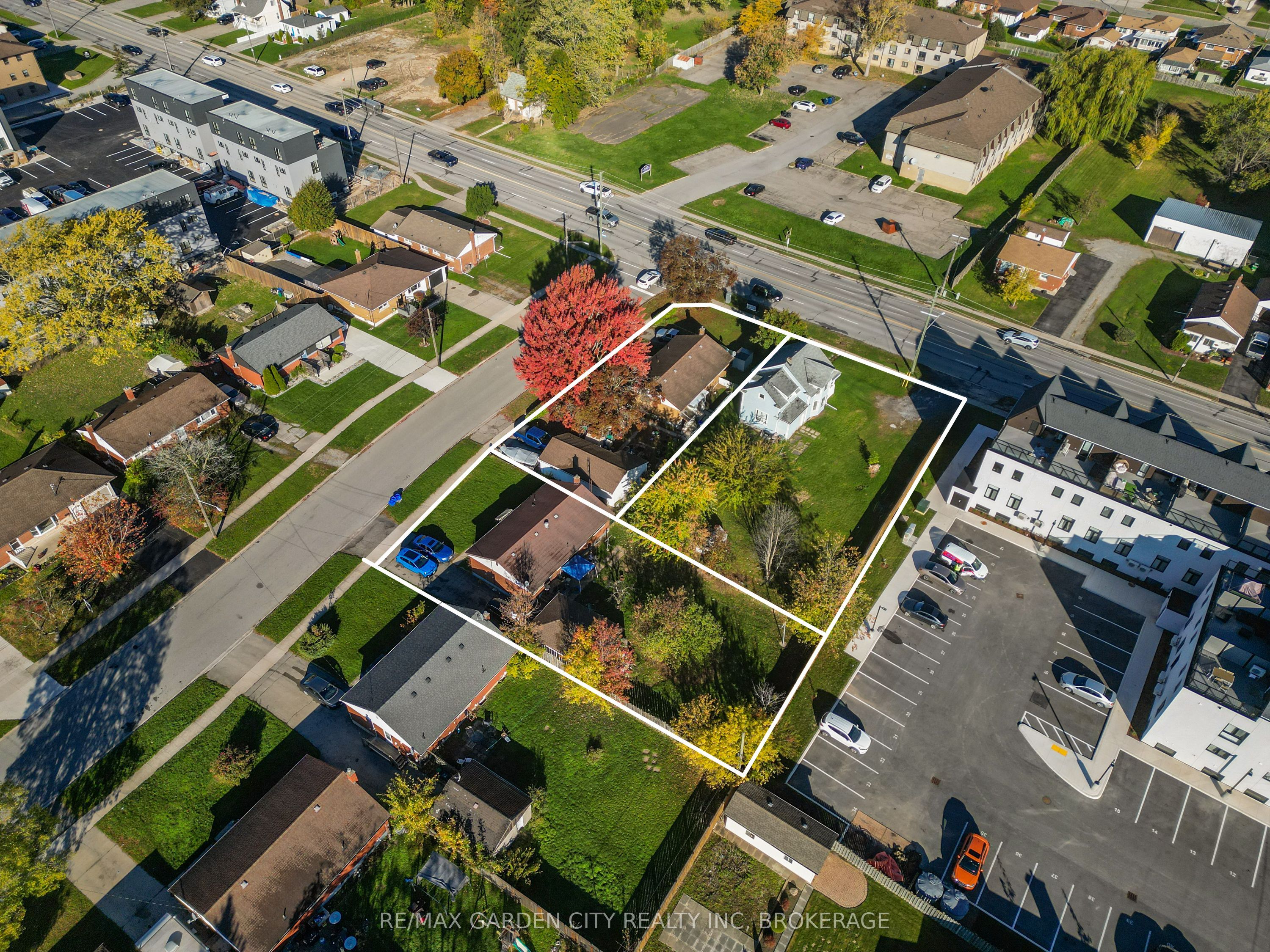 6560 Mcleod Road Property Photo 6