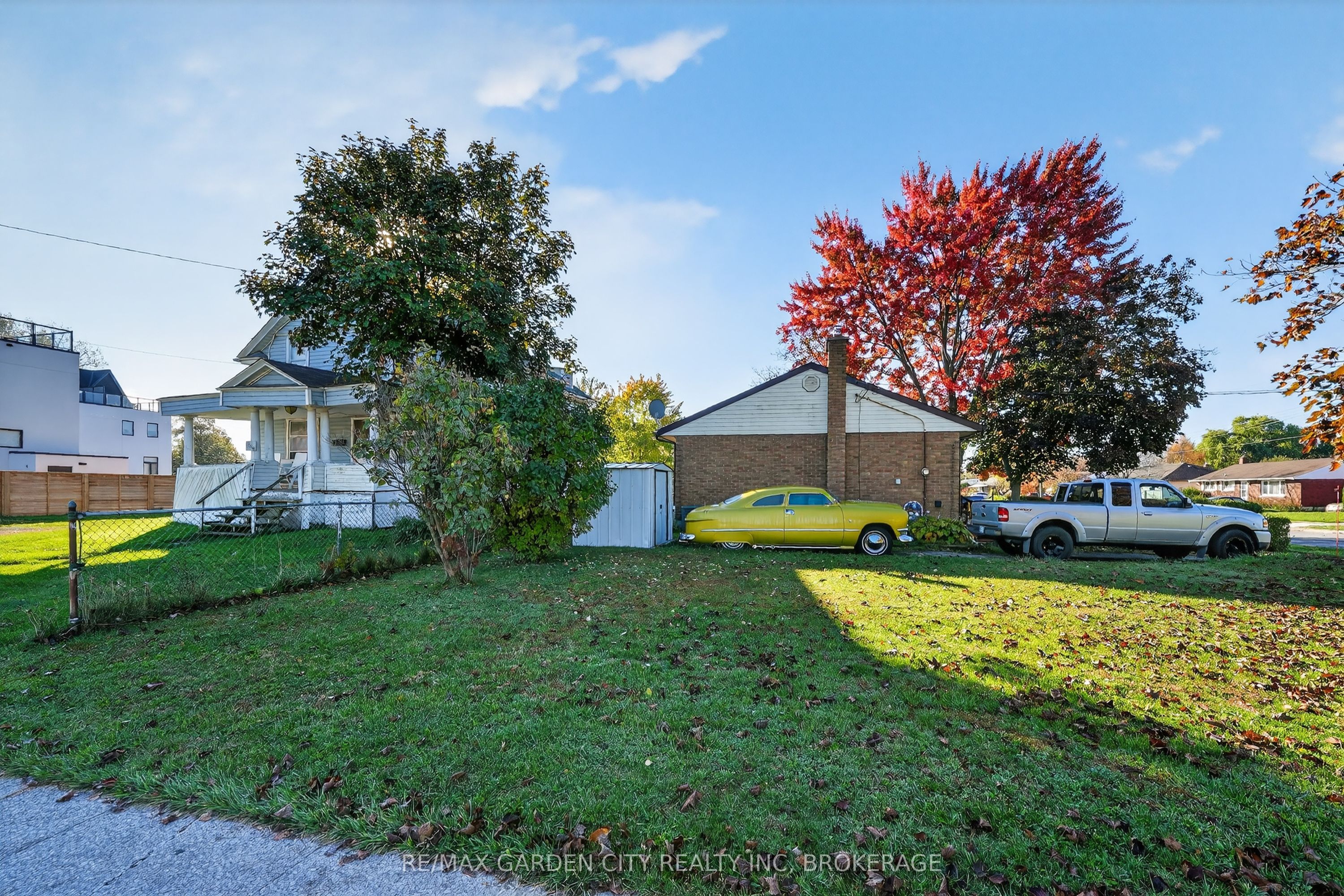 6560 Mcleod Road Property Photo 10