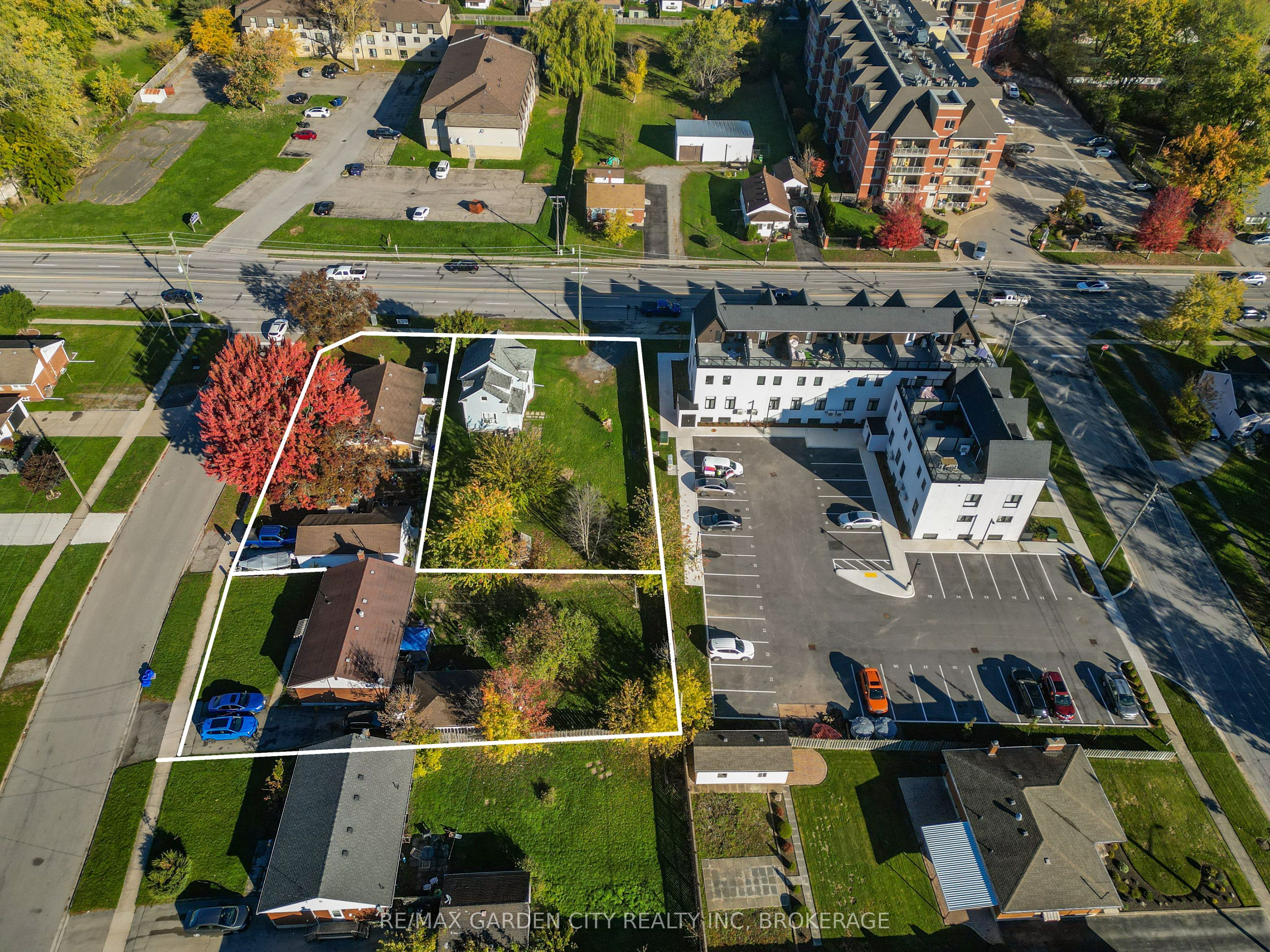 6560 Mcleod Road Property Photo 12