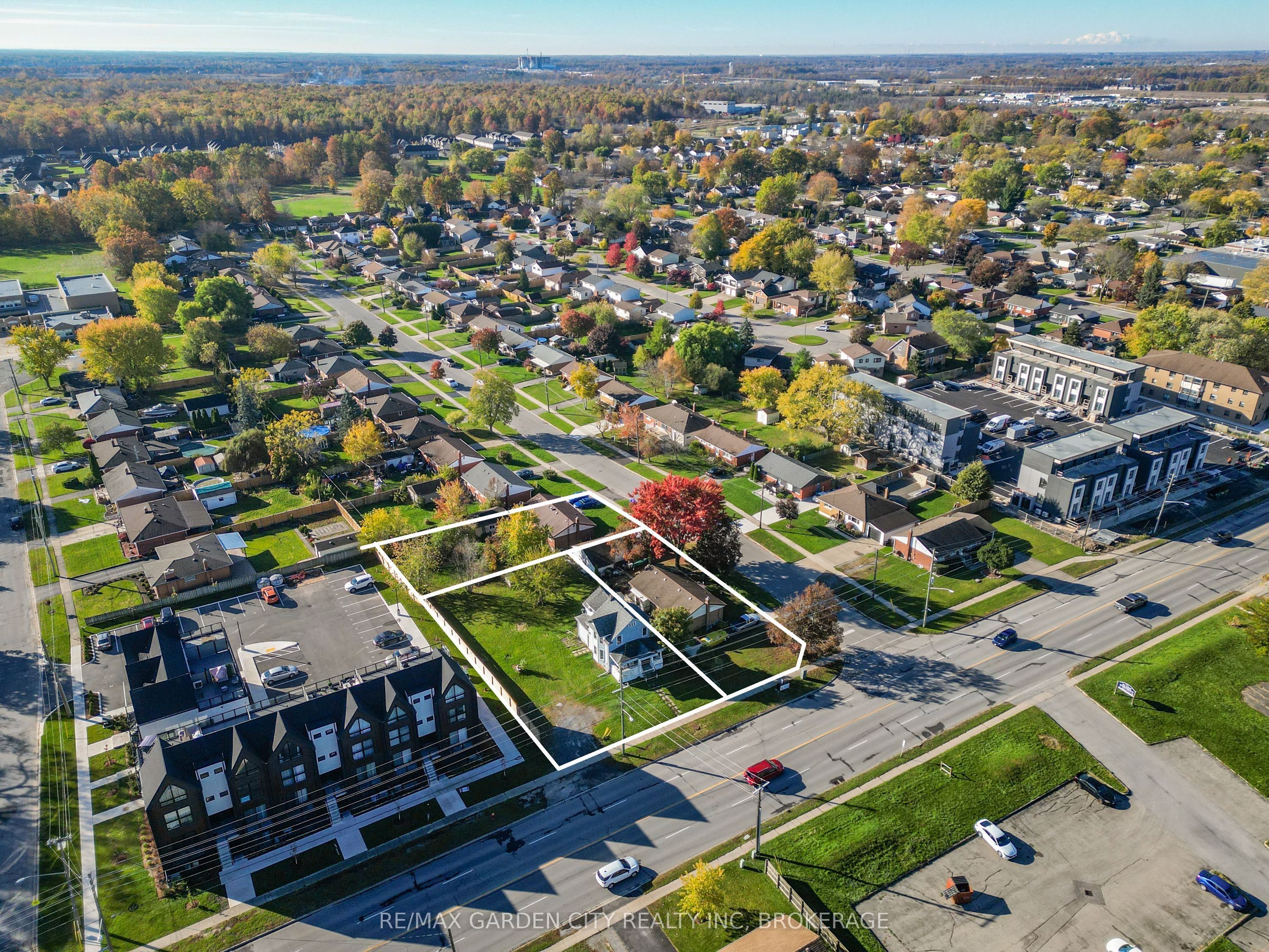 6560 Mcleod Road Property Photo 15