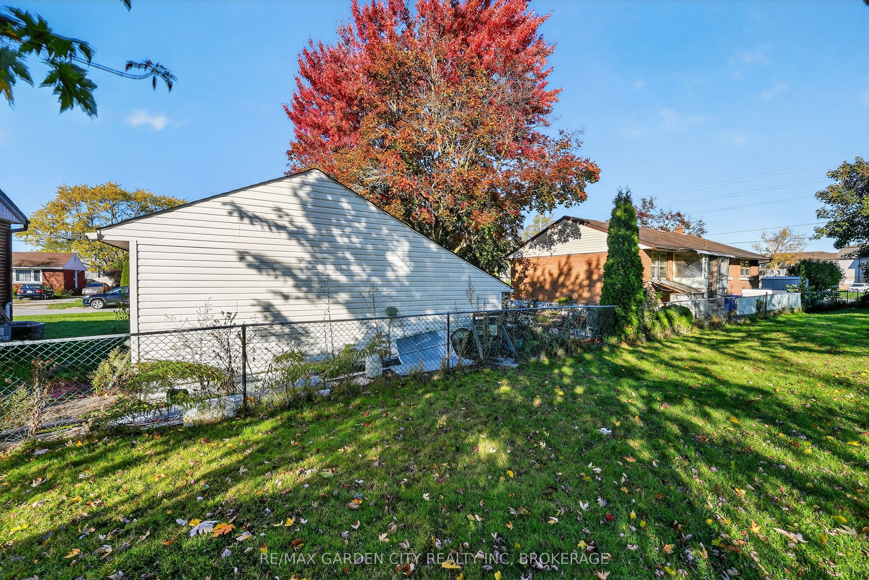 6560 Mcleod Road Property Photo 26