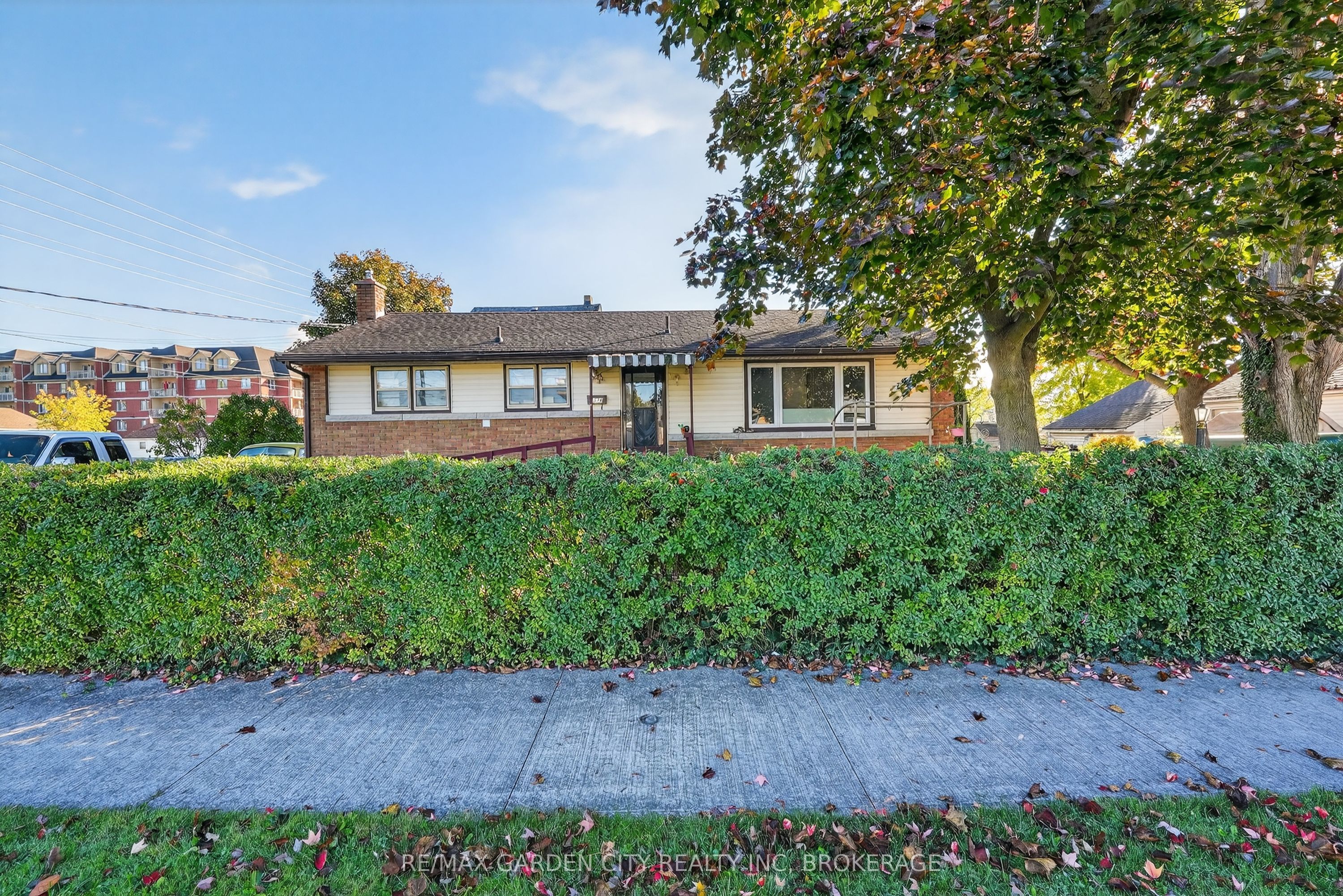 6560 Mcleod Road Property Photo 28