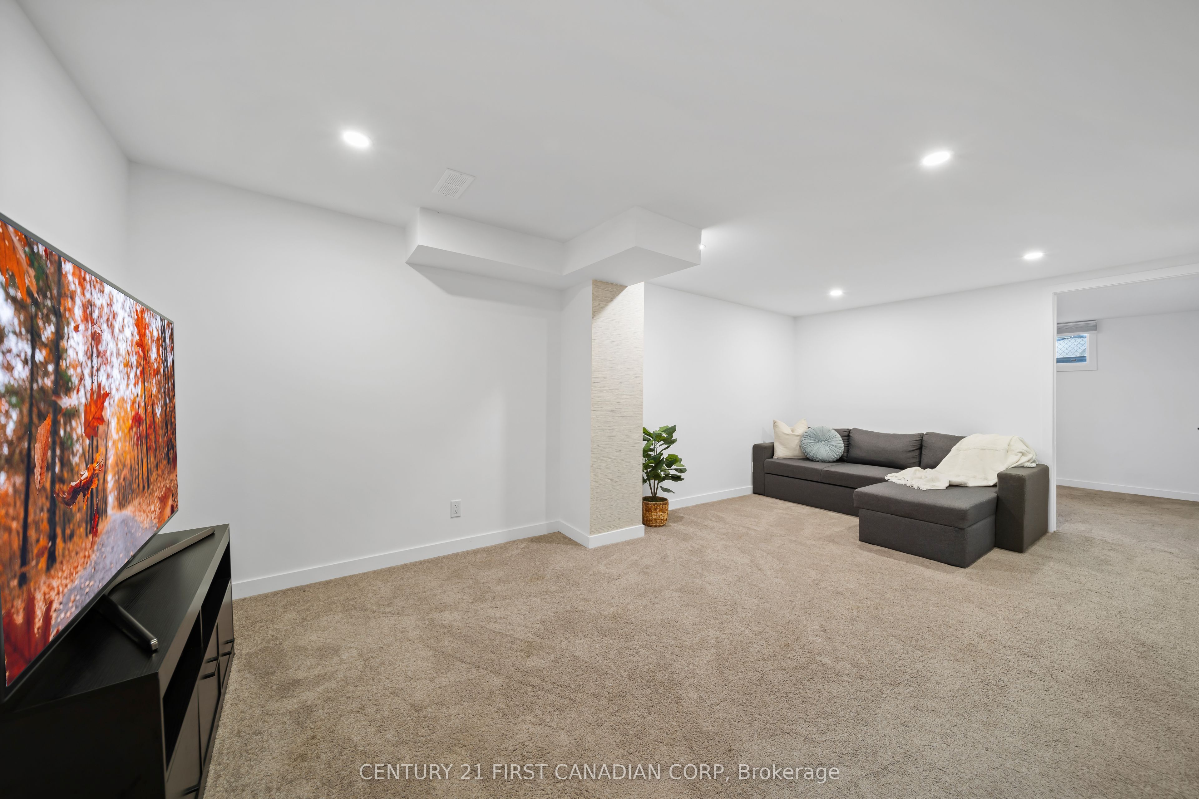 21 Marbenor Crescent Property Photo 22