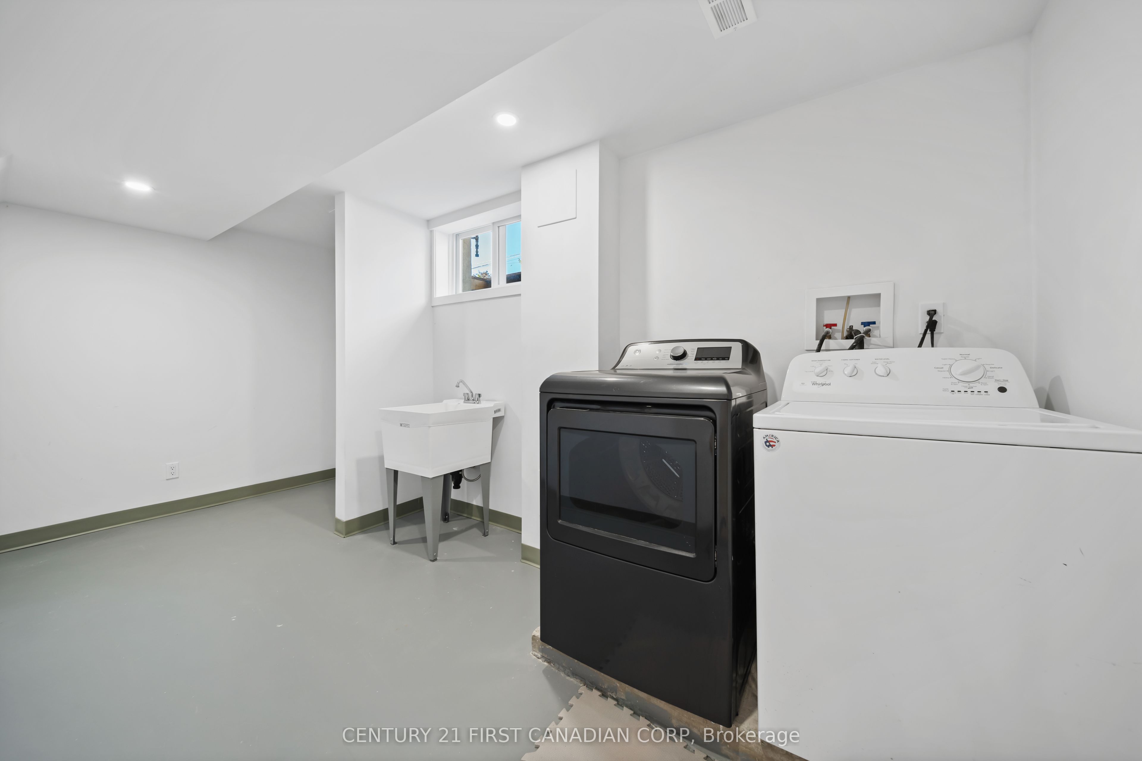 21 Marbenor Crescent Property Photo 25