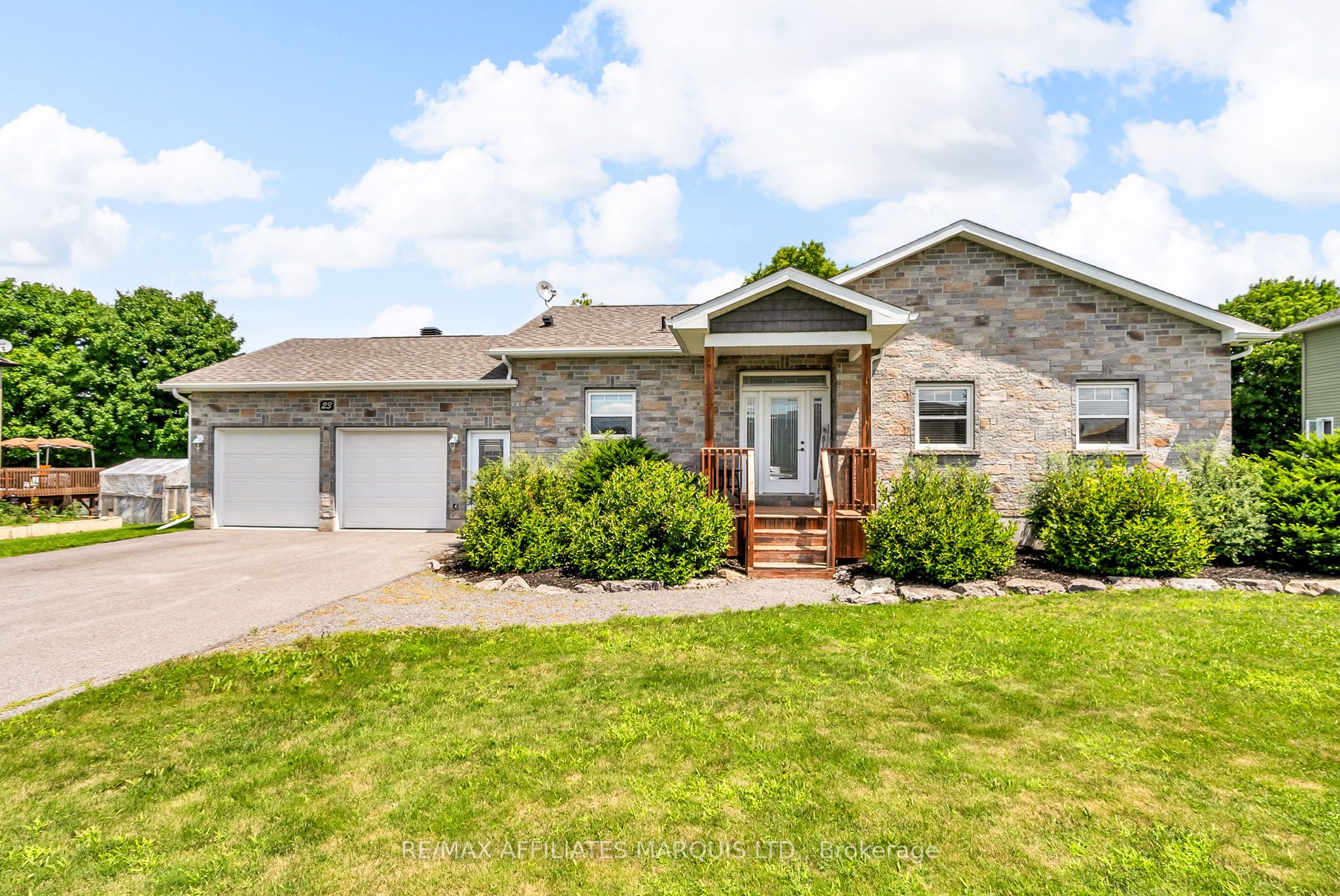 23 Calco Crescent Property Photo 1