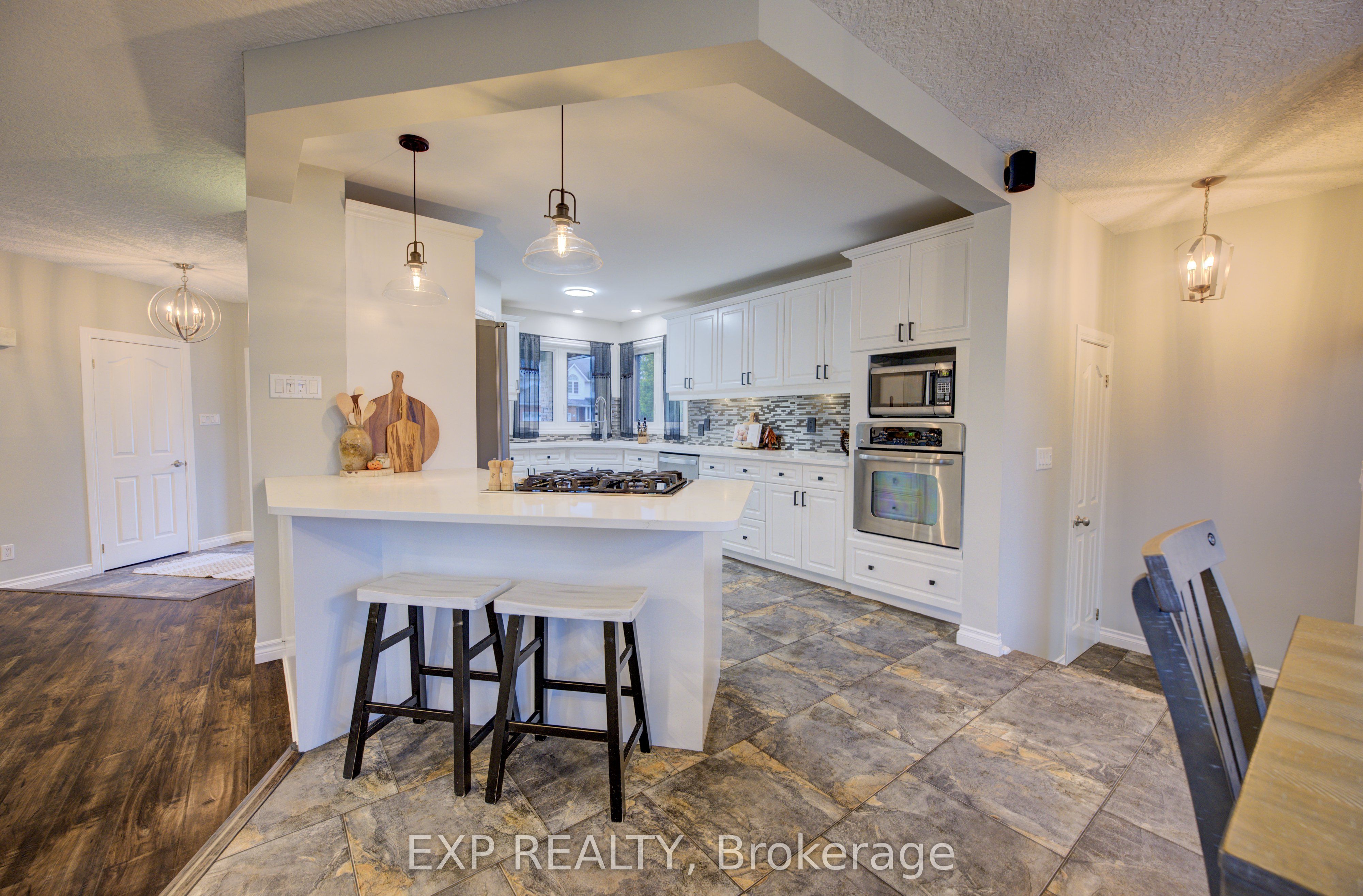 28 Musselman Crescent Property Photo 13