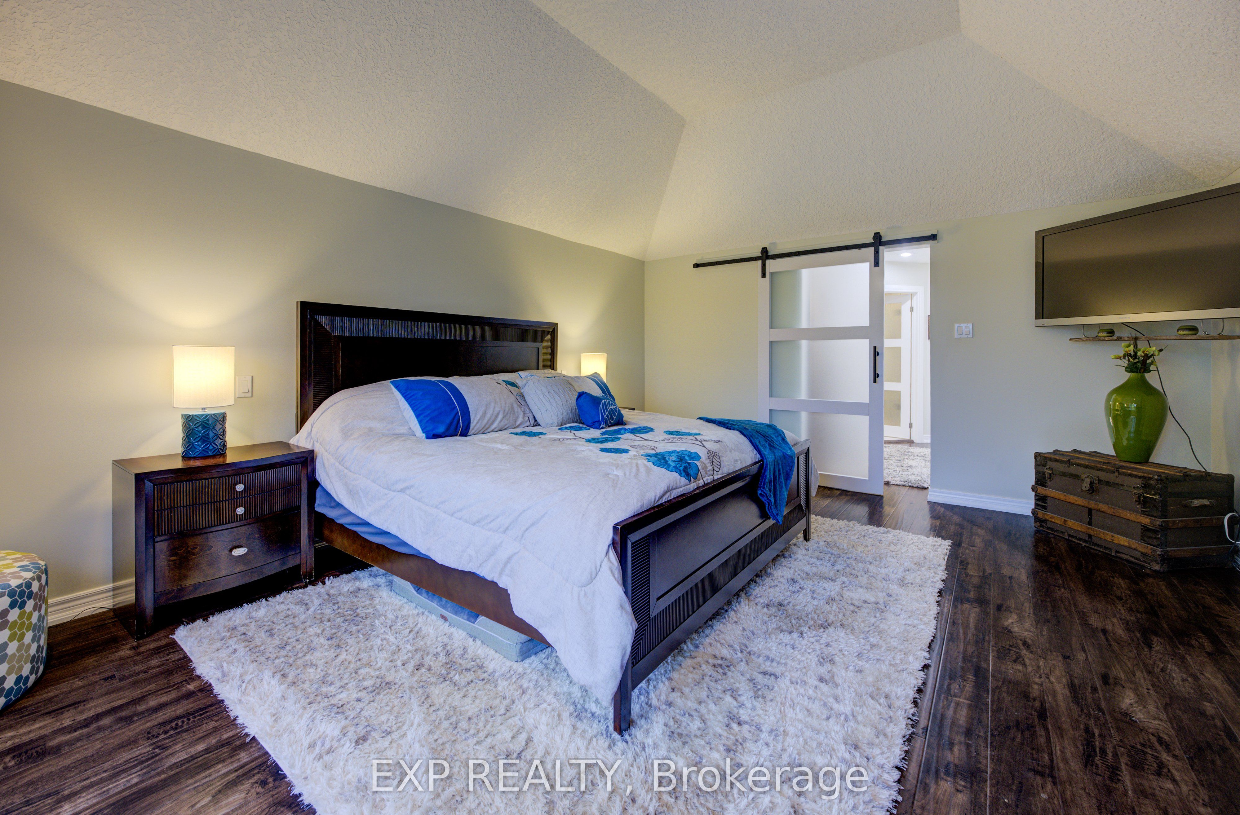 28 Musselman Crescent Property Photo 18