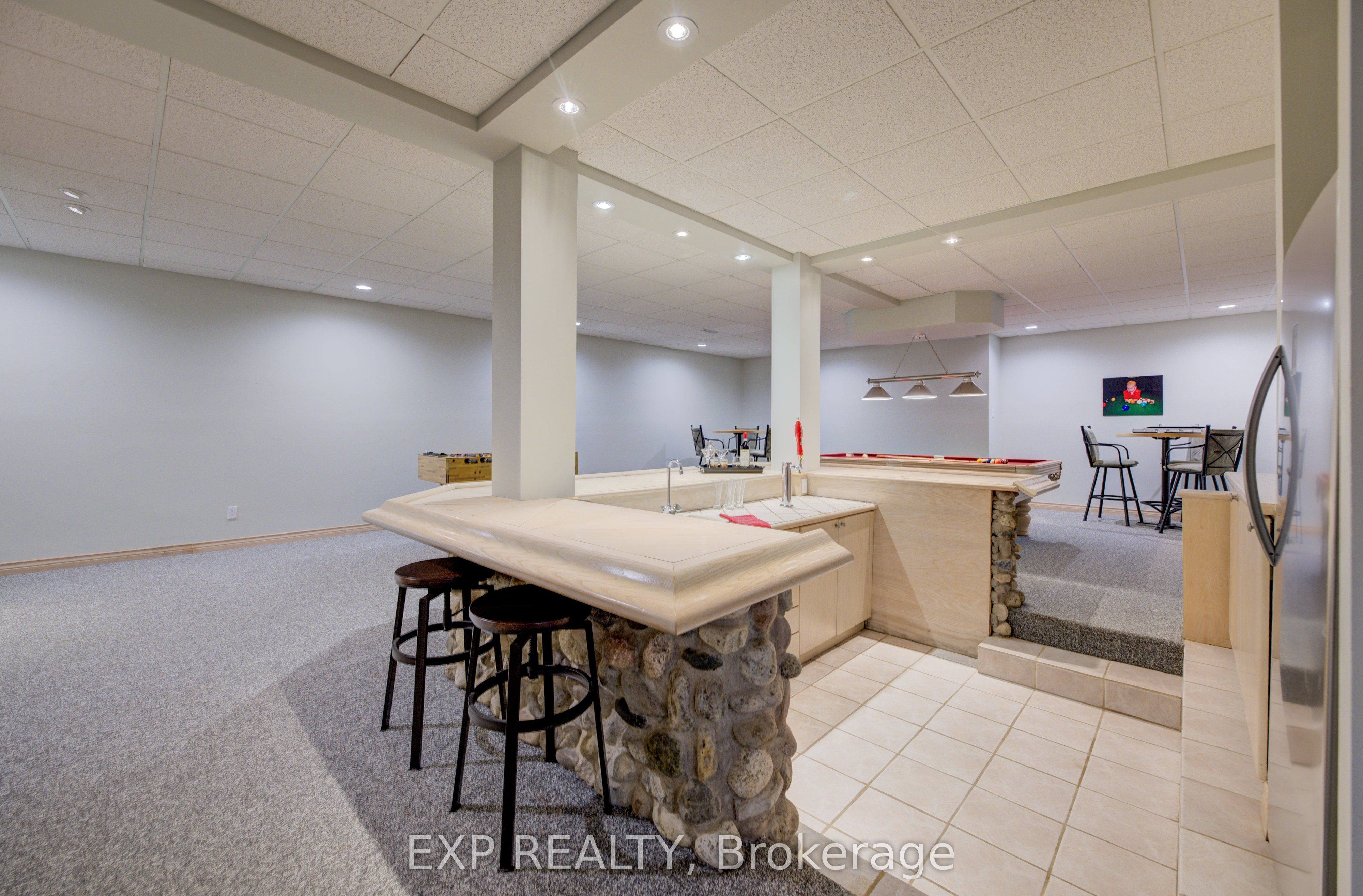 28 Musselman Crescent Property Photo 27