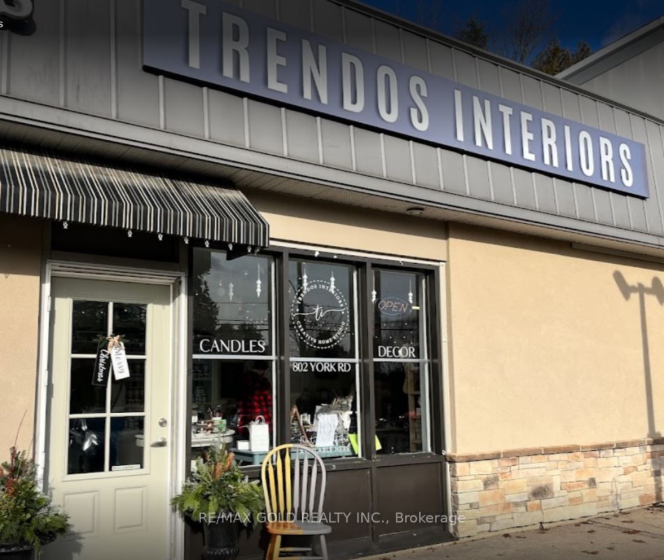 802 York Road Property Photo 2