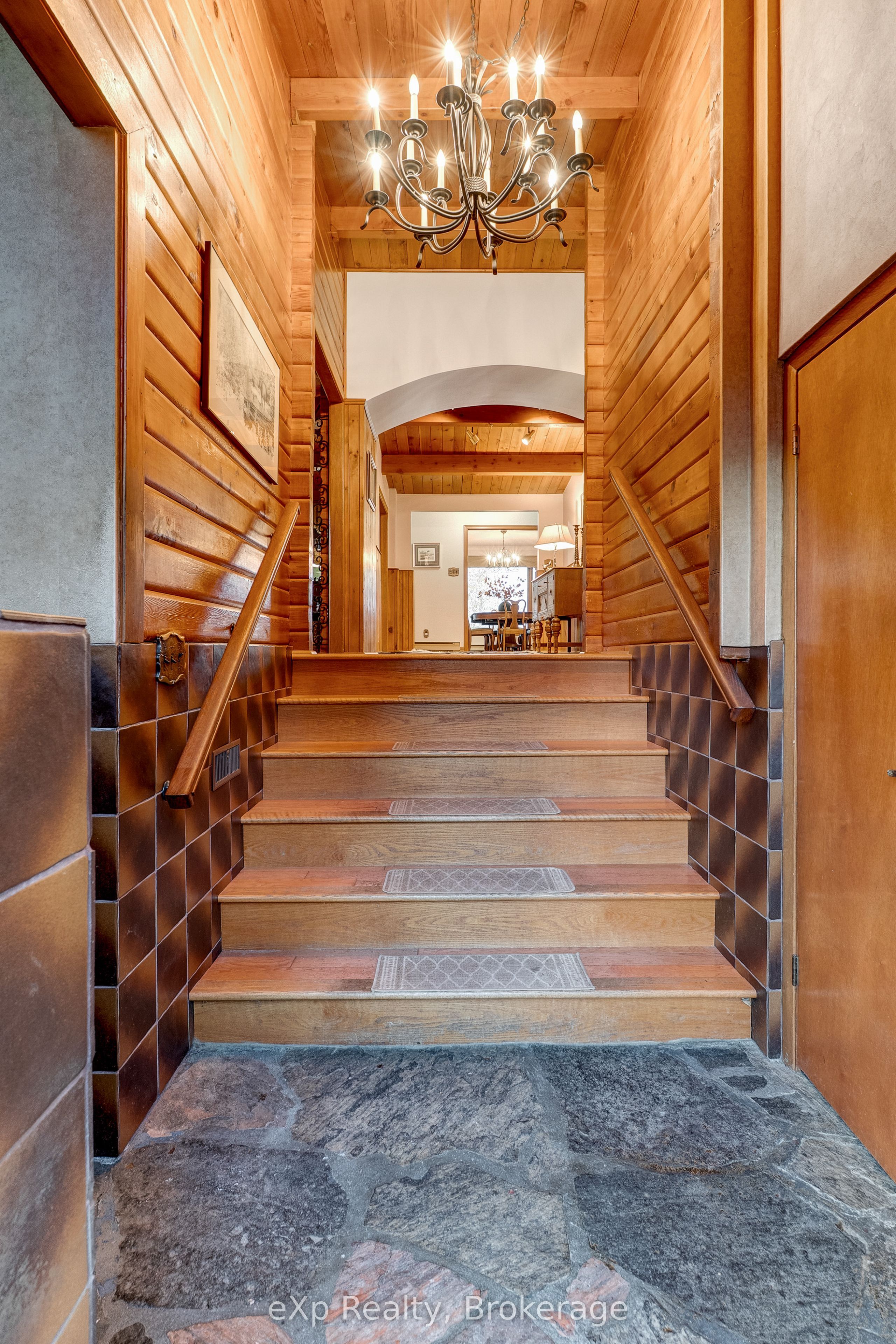 898 Roderick Avenue Property Photo 10