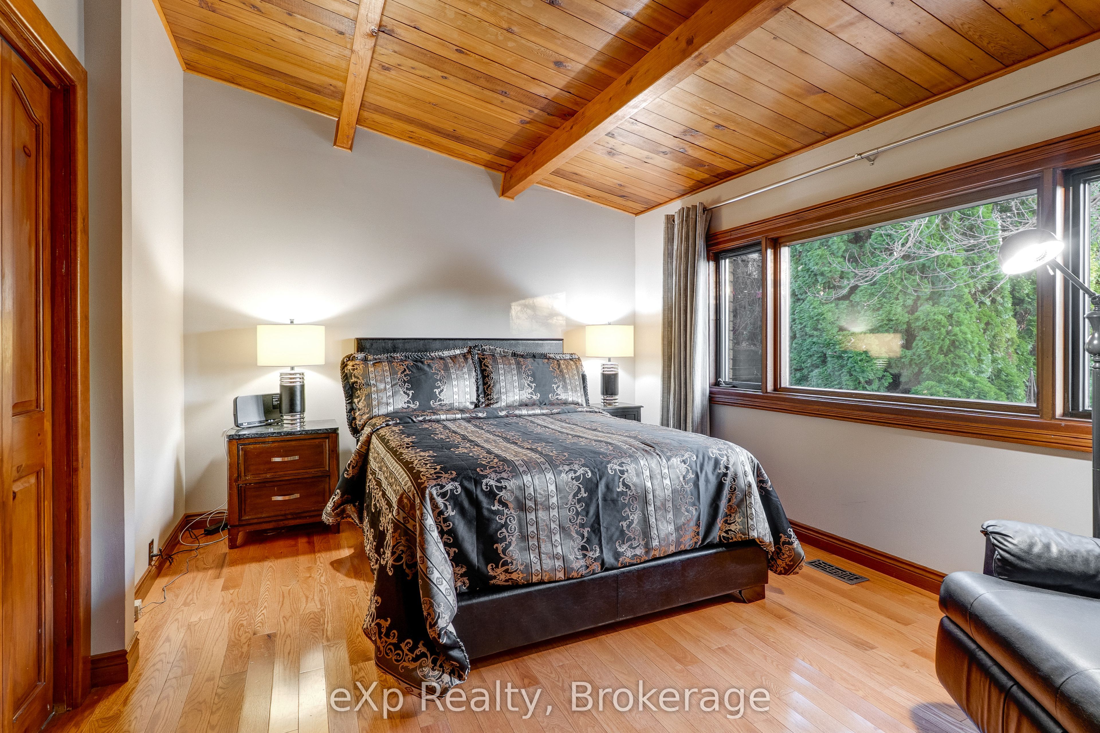 898 Roderick Avenue Property Photo 18