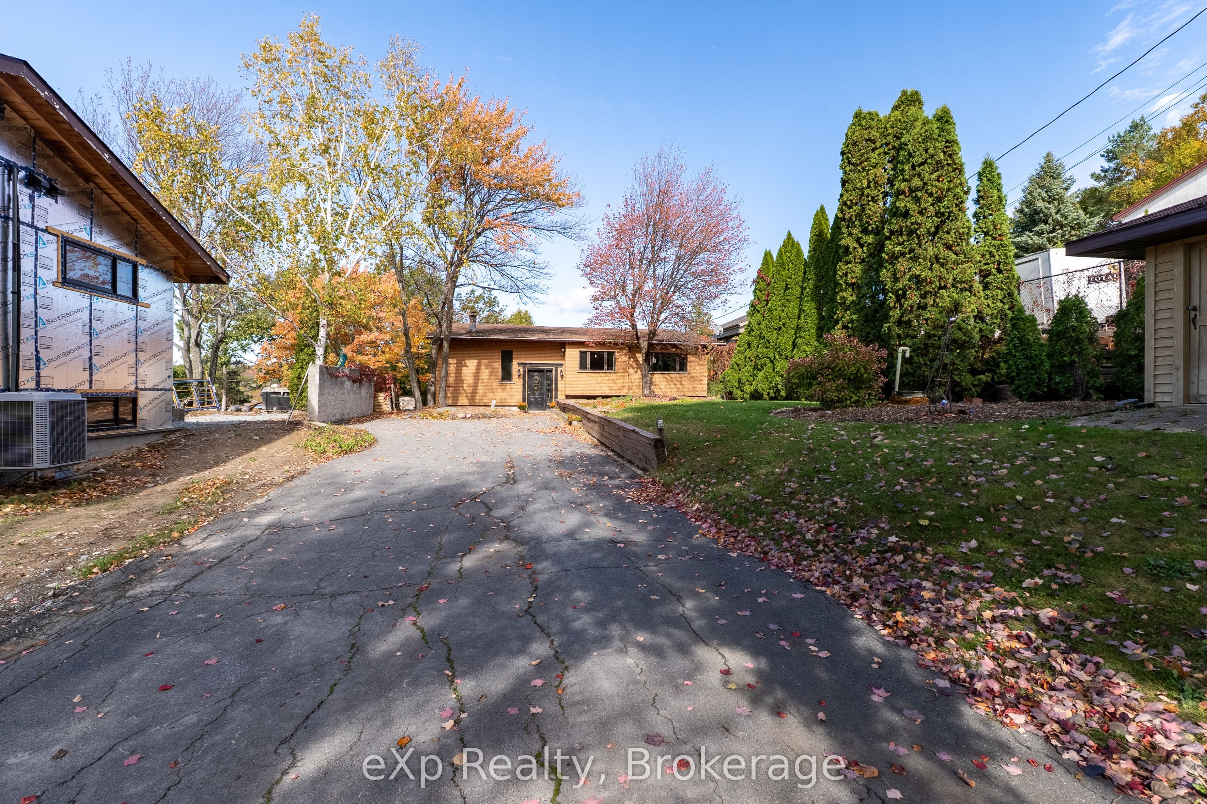 898 Roderick Avenue Property Photo 28