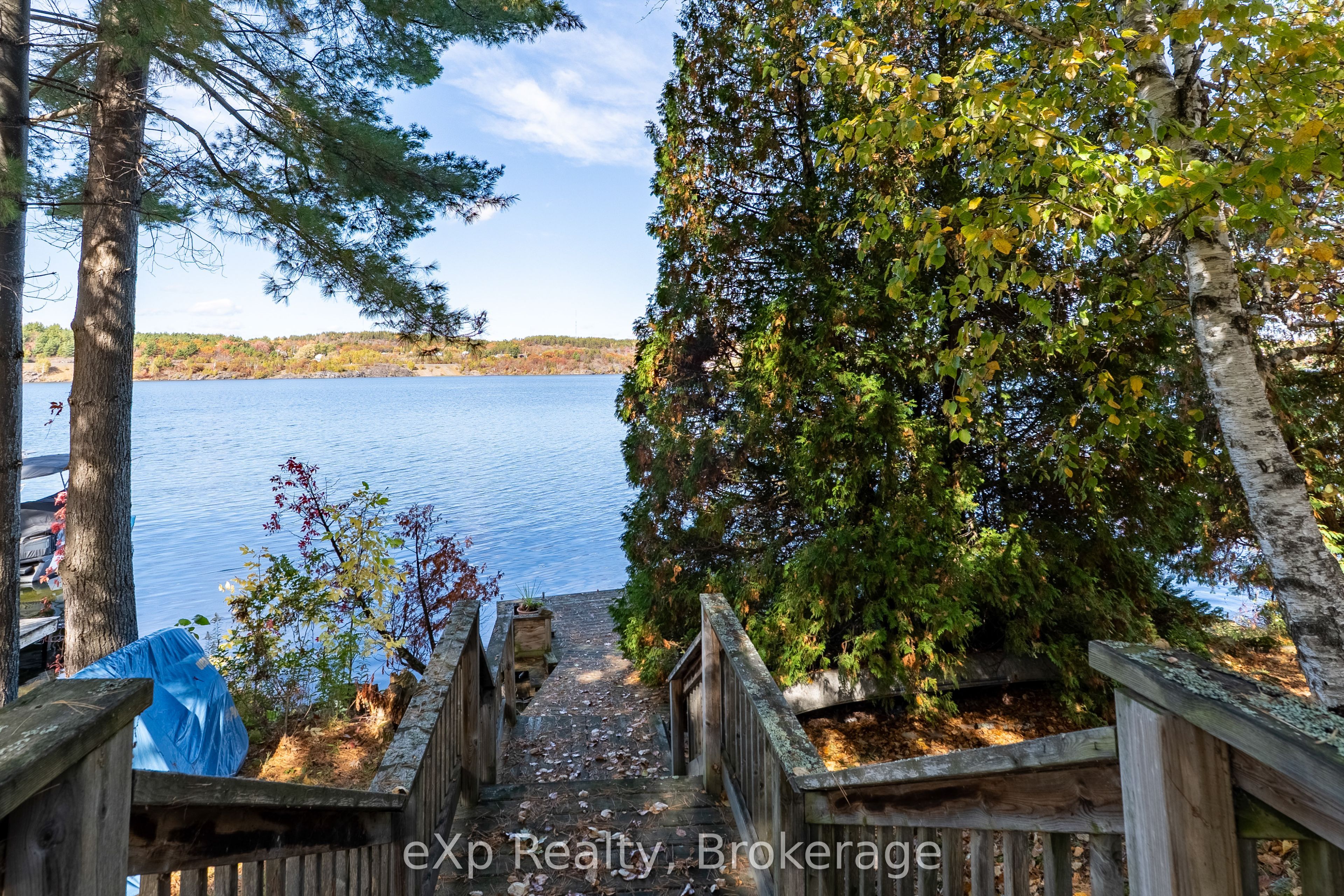 898 Roderick Avenue Property Photo 33